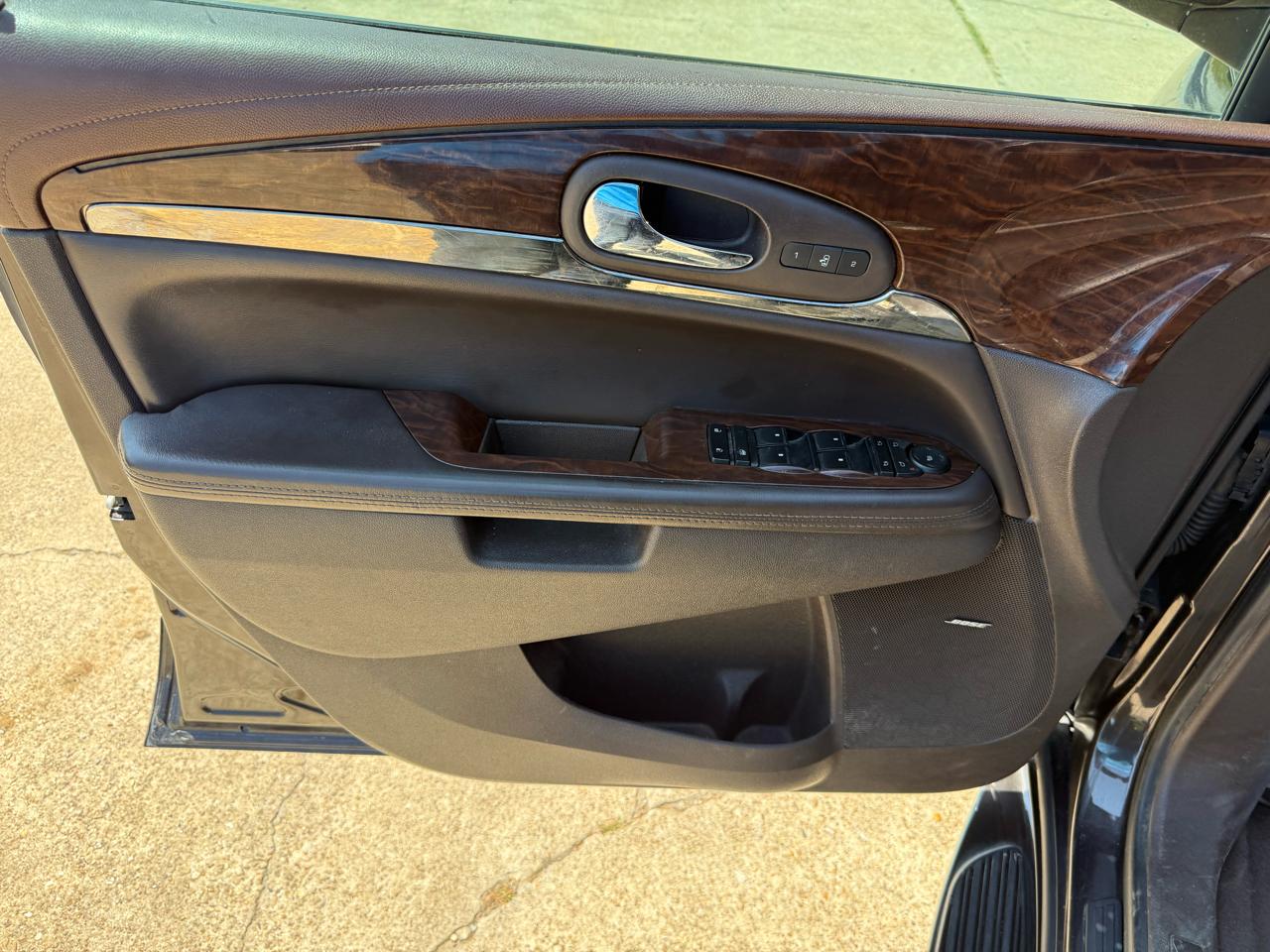 Buick Enclave FWD 4dr Premium 2014