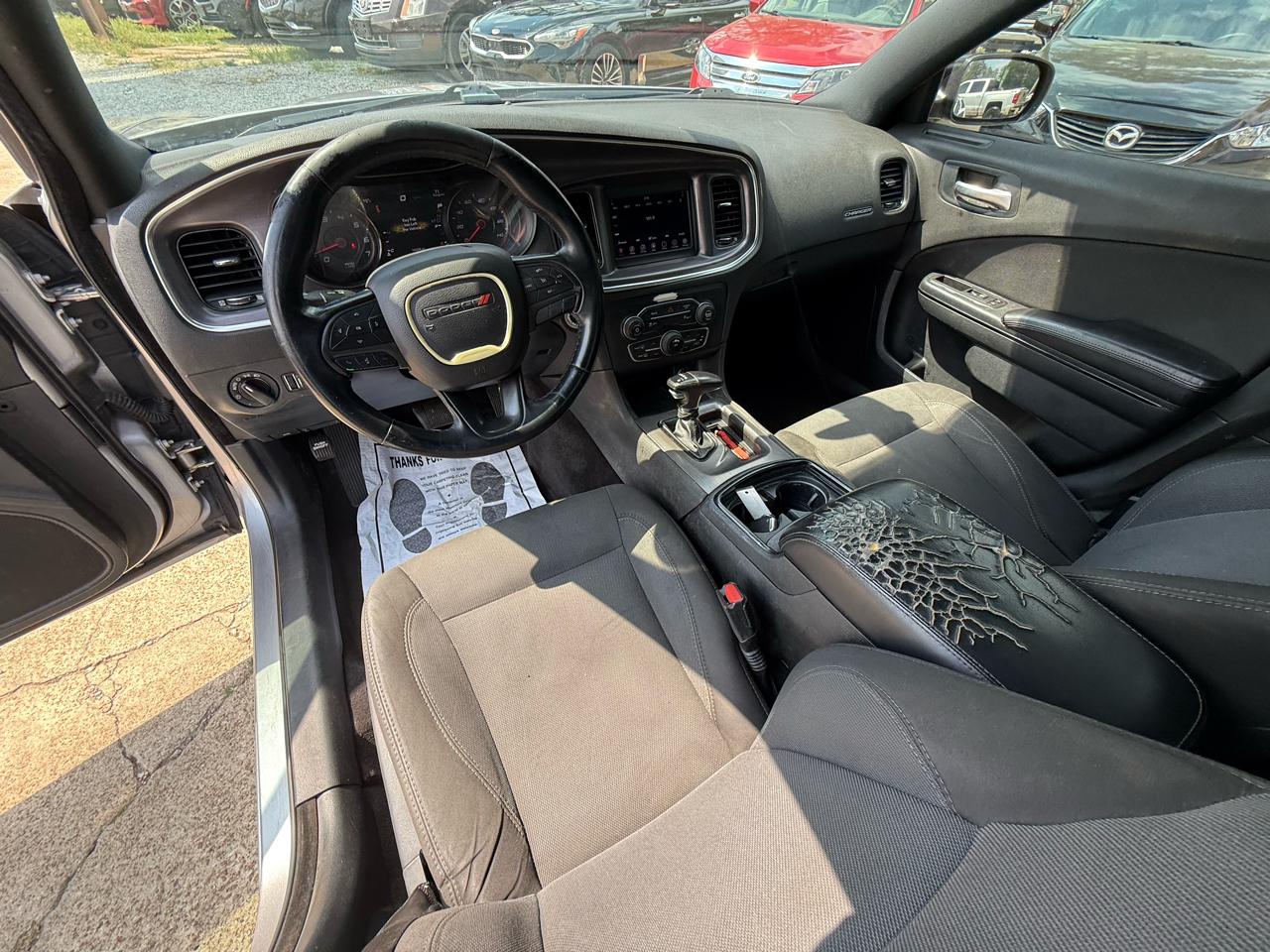 Dodge Charger SXT RWD 2018