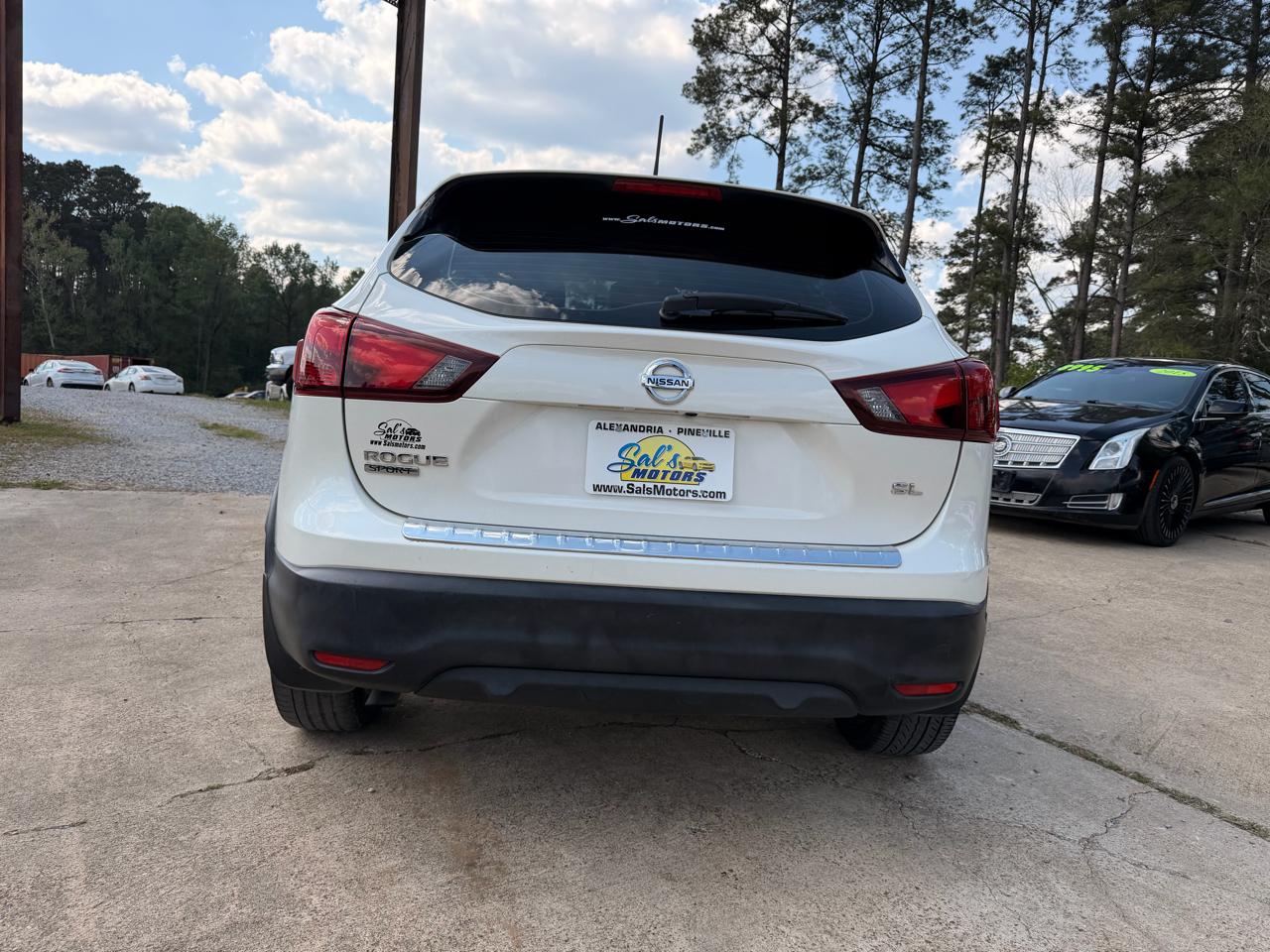 Nissan Rogue Sport FWD SL 2017