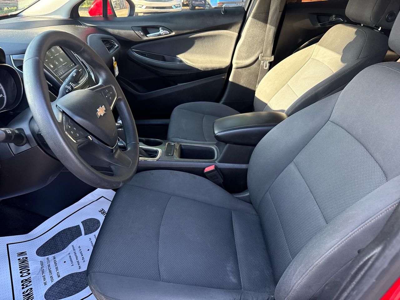 Chevrolet Cruze 4dr Sdn LS 2019