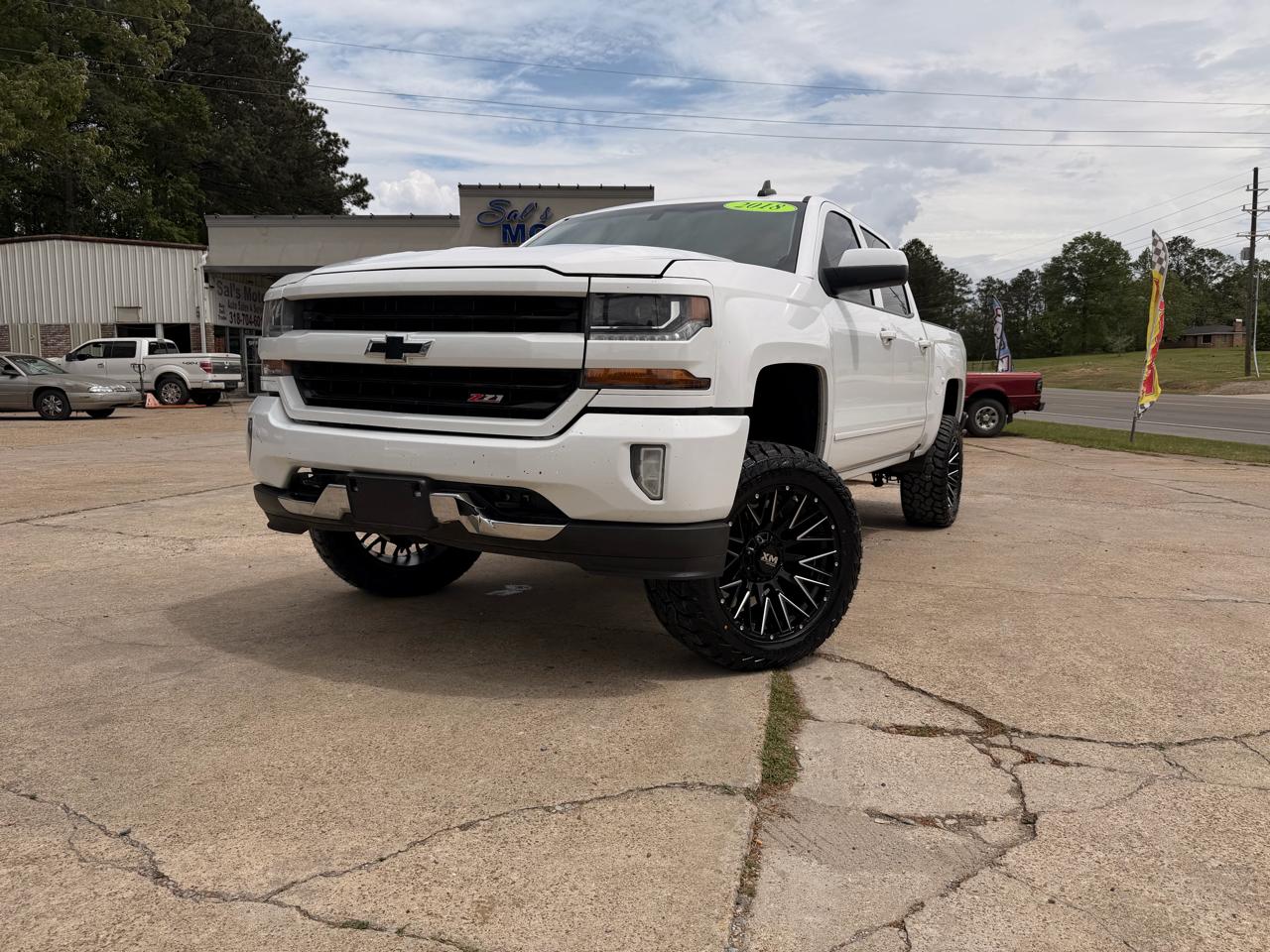 Chevrolet Silverado 1500 4WD Crew Cab 143.5" LT w/2LT 2018