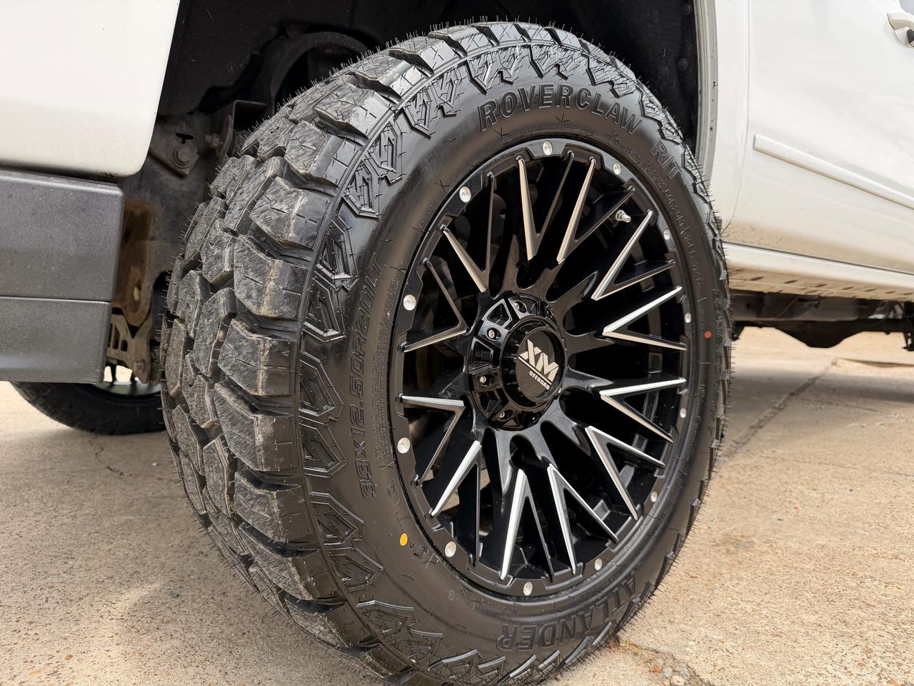 Chevrolet Silverado 1500 4WD Crew Cab 143.5" LT w/2LT 2018