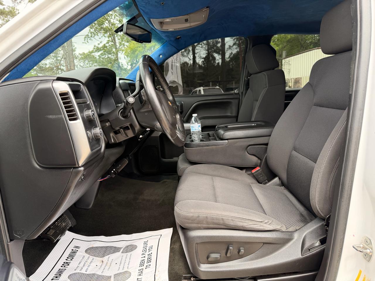 Chevrolet Silverado 1500 4WD Crew Cab 143.5" LT w/2LT 2018