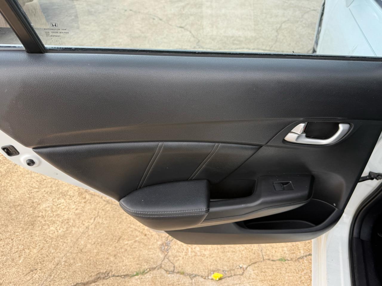 Honda Civic Sedan 4dr CVT EX-L 2015