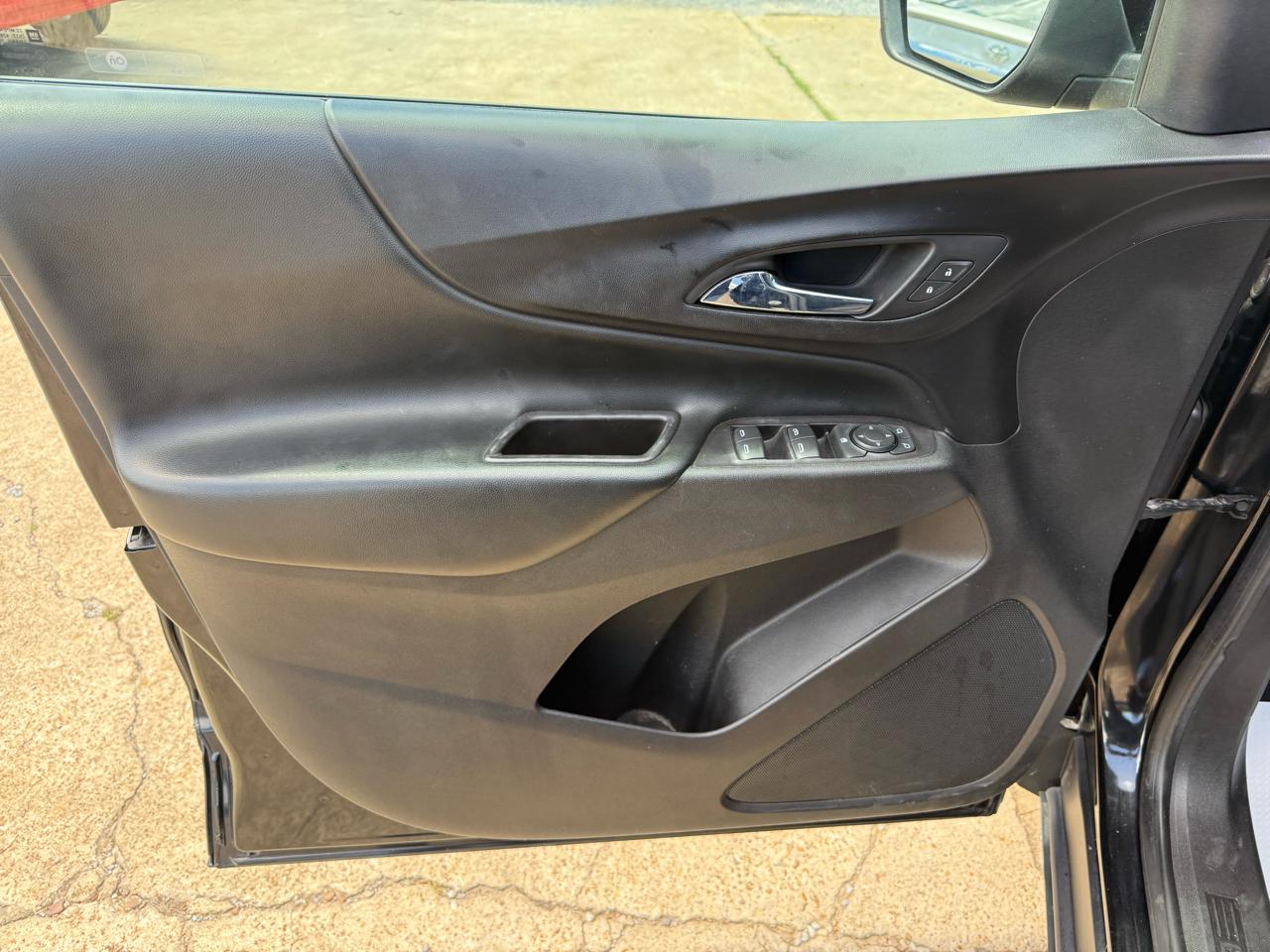 Chevrolet Equinox FWD 4dr LT w/1LT 2021