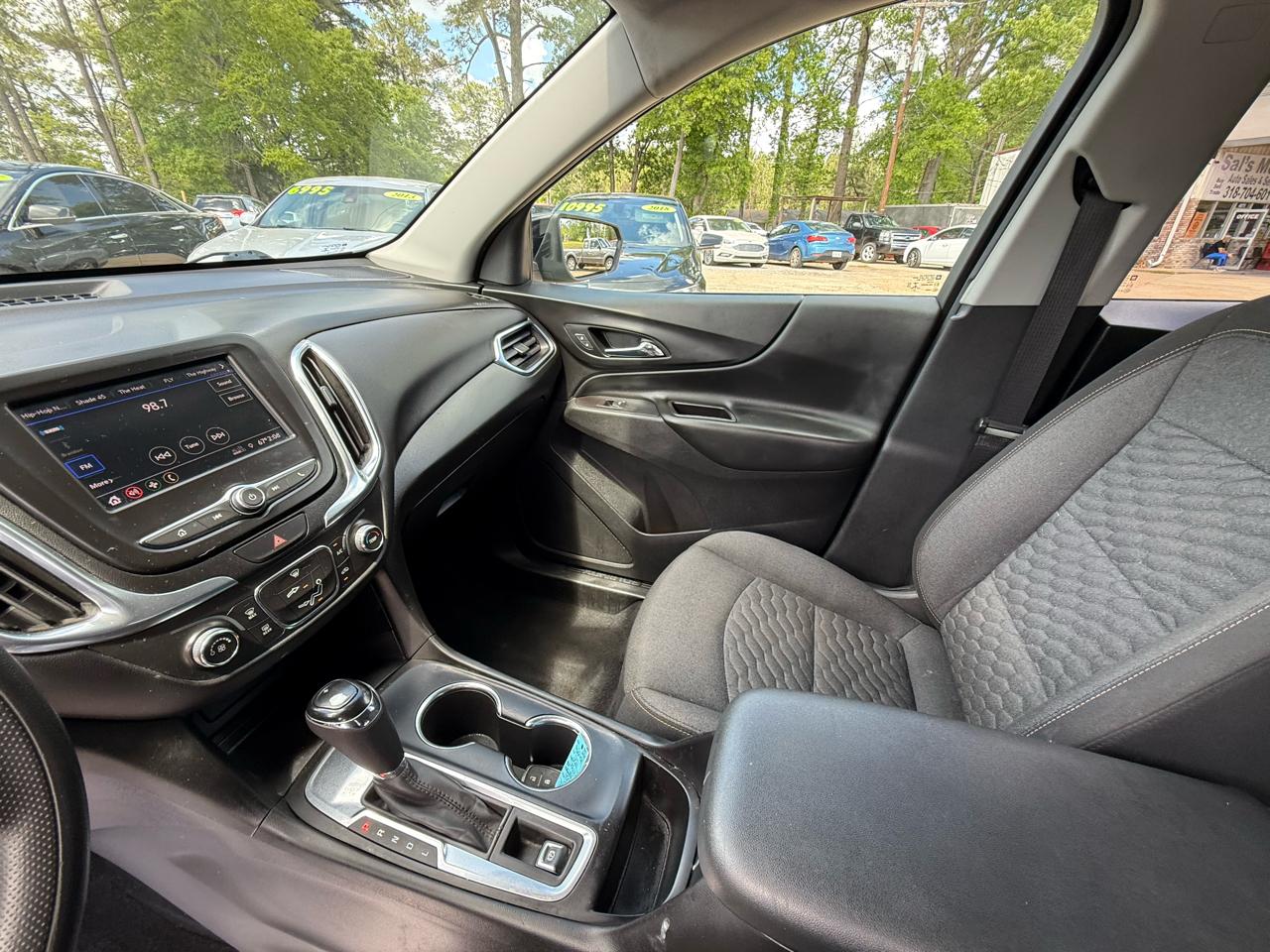 Chevrolet Equinox FWD 4dr LT w/1LT 2021