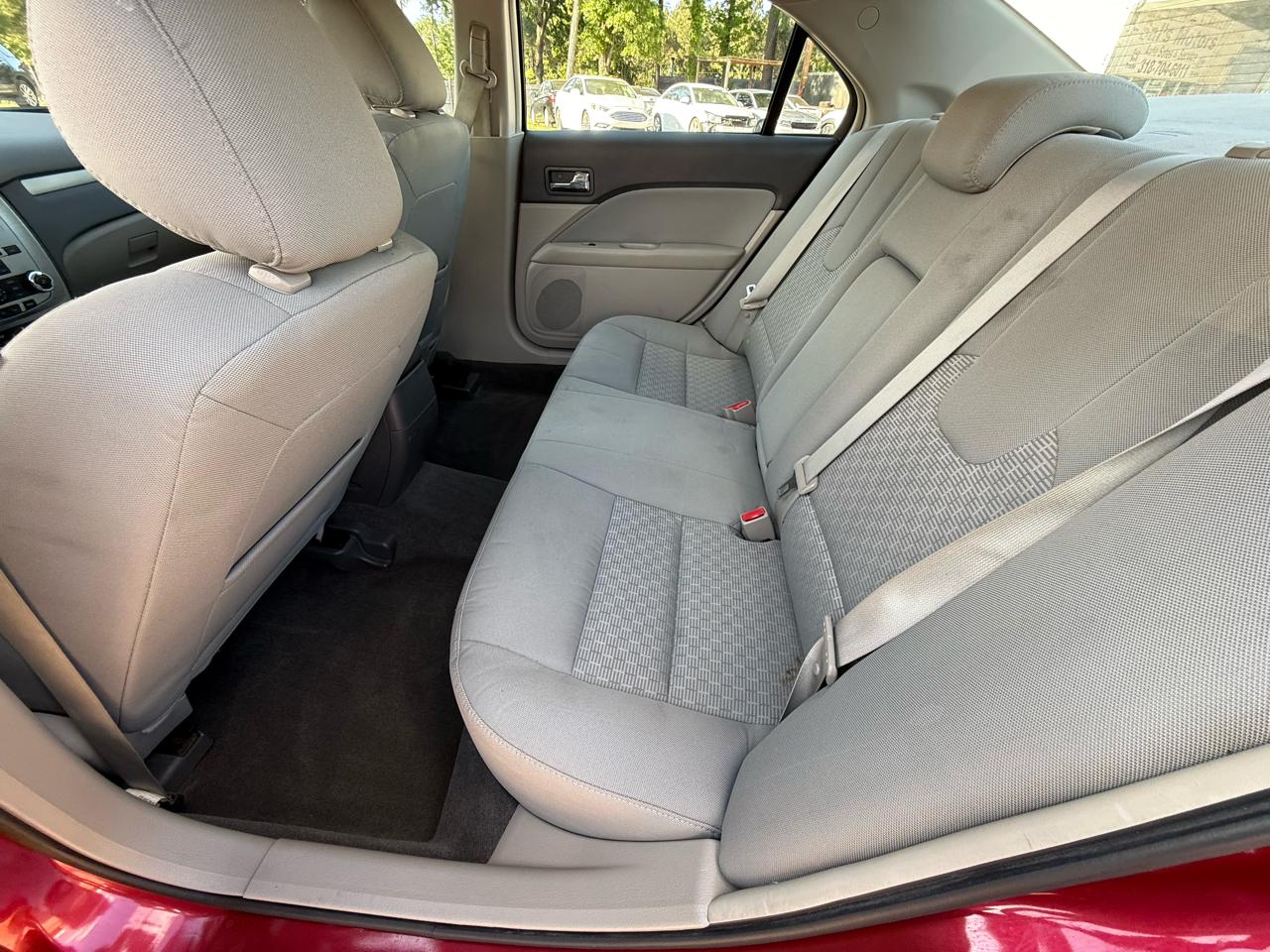 Ford Fusion 4dr Sdn SE FWD 2012