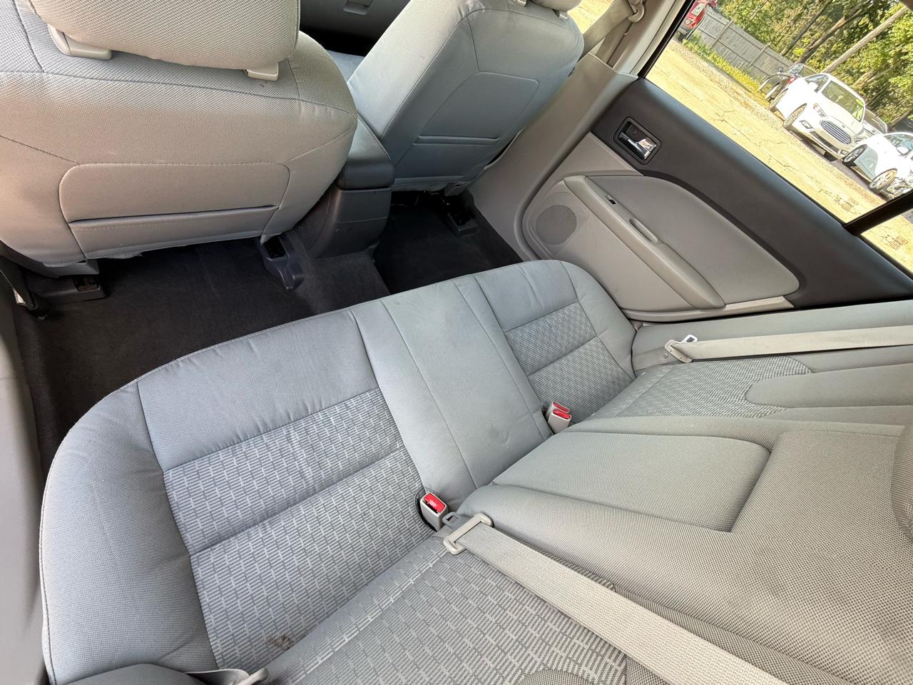 Ford Fusion 4dr Sdn SE FWD 2012