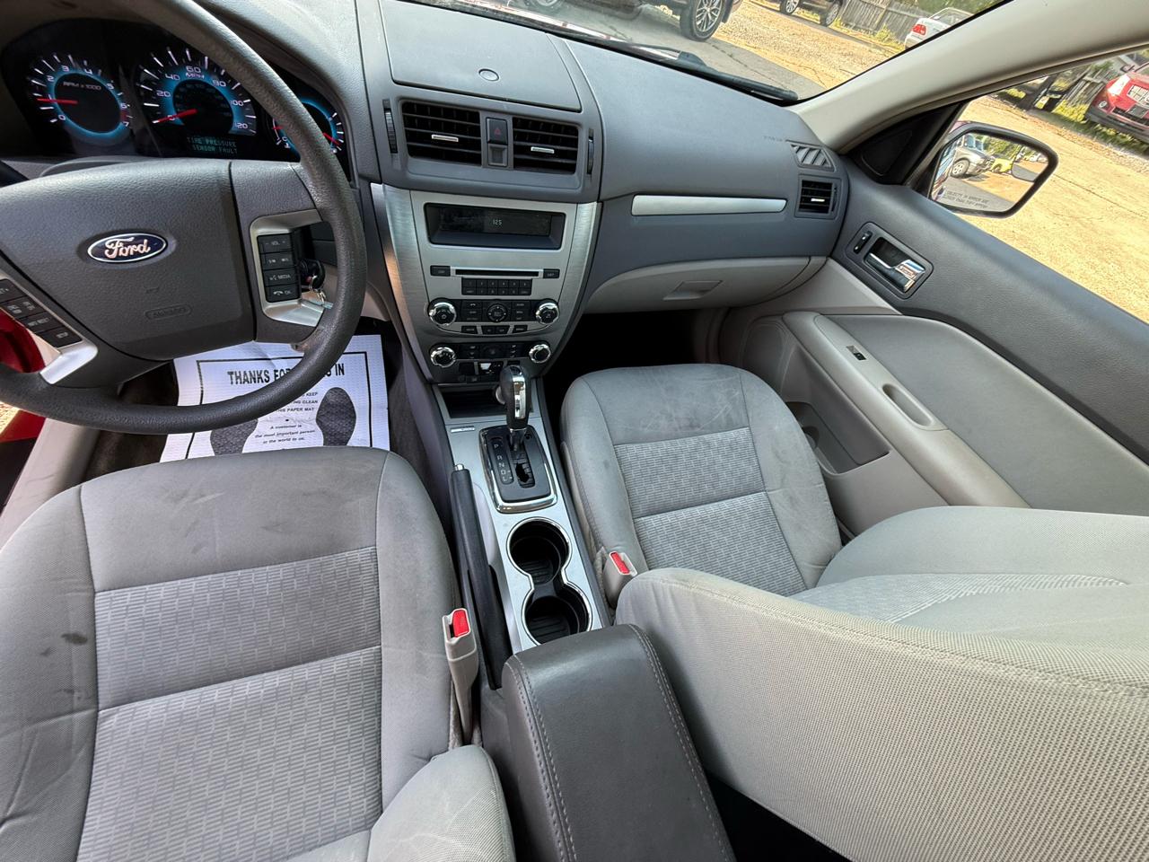 Ford Fusion 4dr Sdn SE FWD 2012