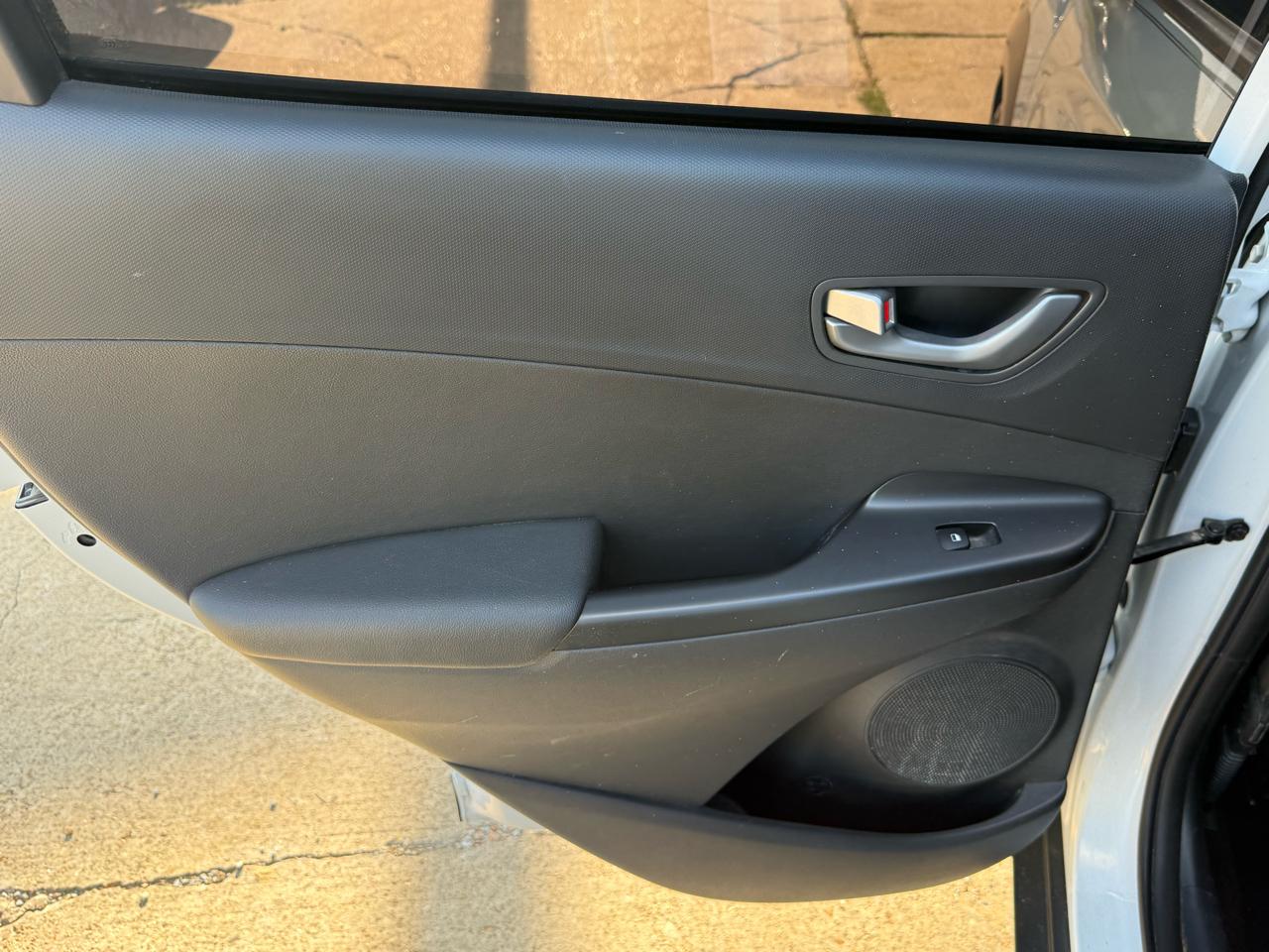 Hyundai Kona Ultimate DCT FWD 2021