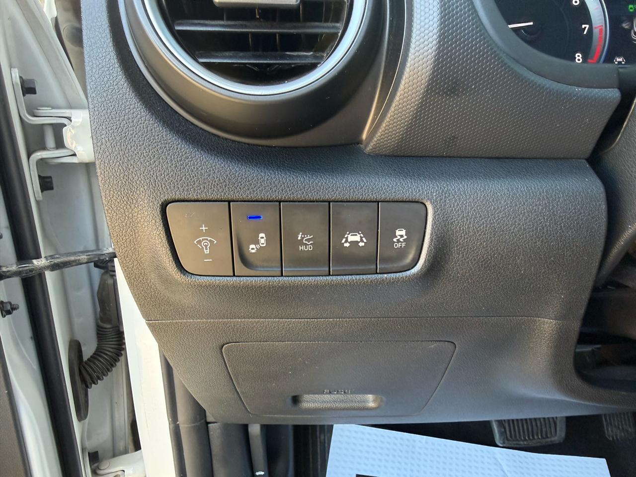 Hyundai Kona Ultimate DCT FWD 2021