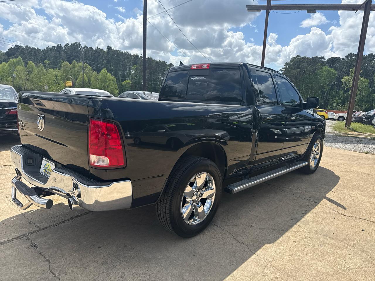 RAM 1500 2WD Quad Cab 140.5" Lone Star 2015