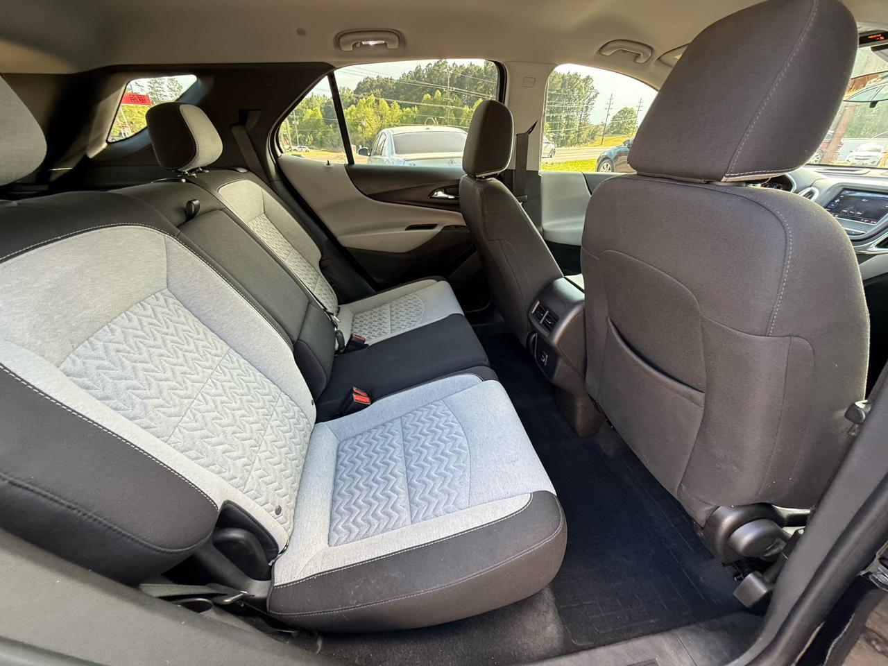 Chevrolet Equinox FWD 4dr LS w/1LS 2024