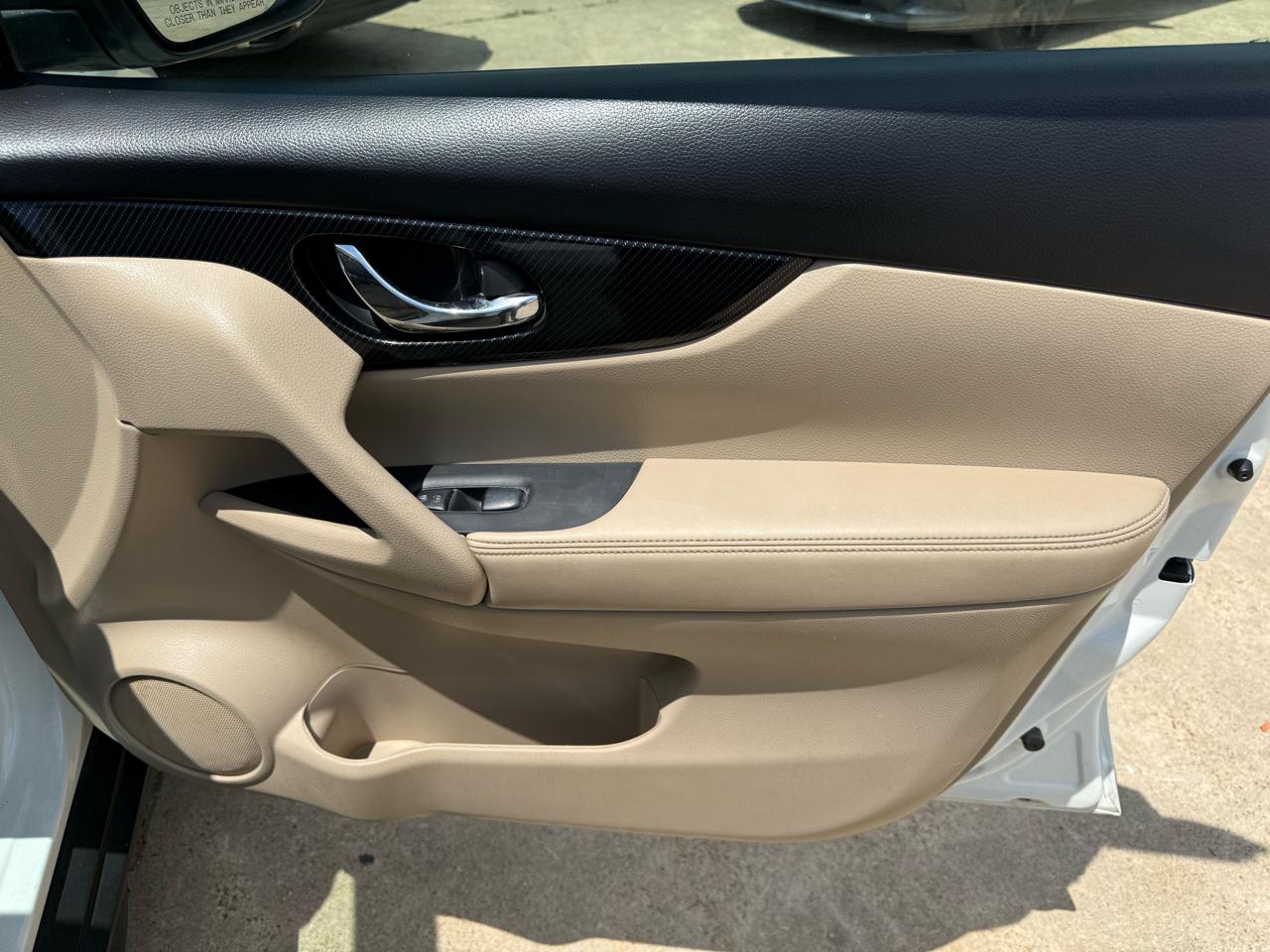 Nissan Rogue FWD 4dr SL 2017