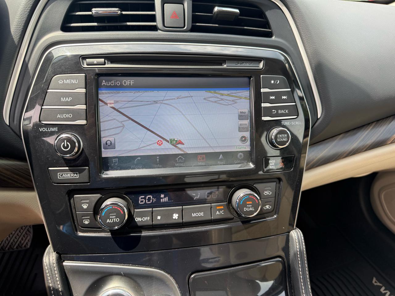 Nissan Maxima 4dr Sdn 3.5 Platinum 2017