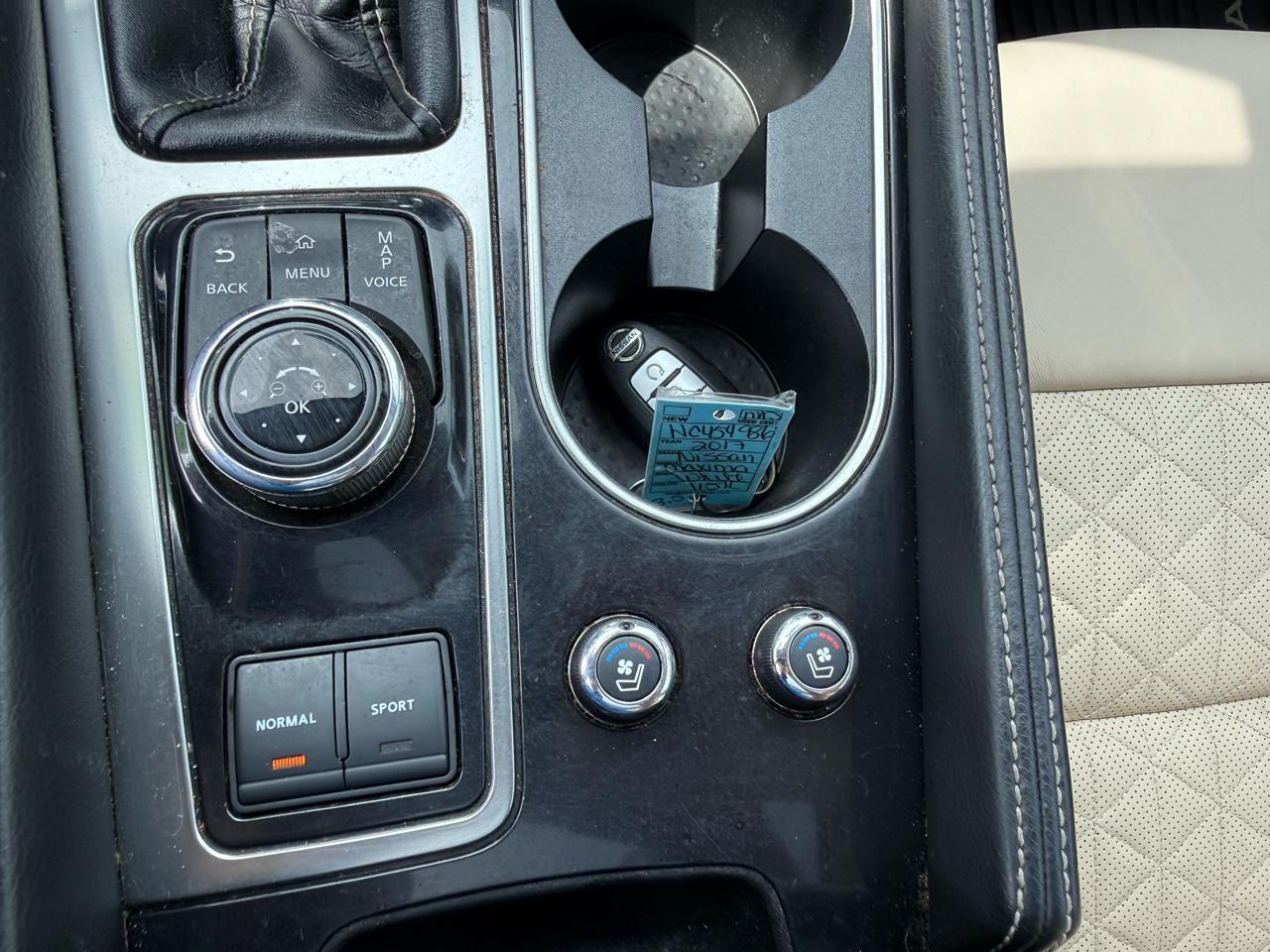 Nissan Maxima 4dr Sdn 3.5 Platinum 2017