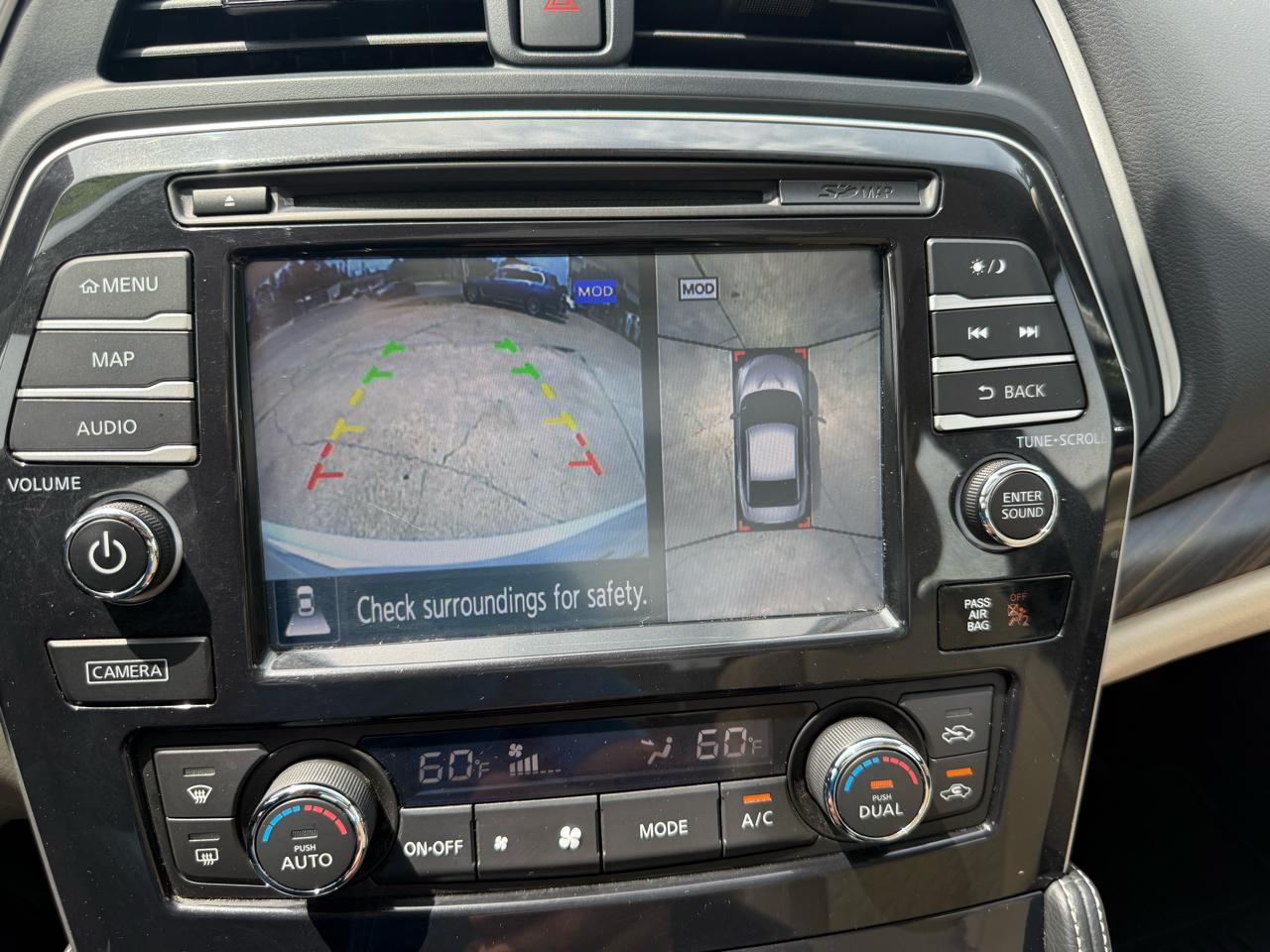 Nissan Maxima 4dr Sdn 3.5 Platinum 2017