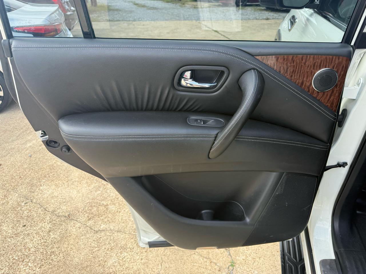 Nissan Armada 4x4 Platinum 2017