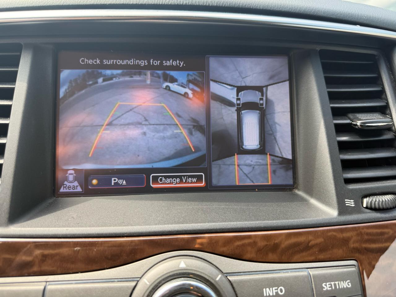 Nissan Armada 4x4 Platinum 2017