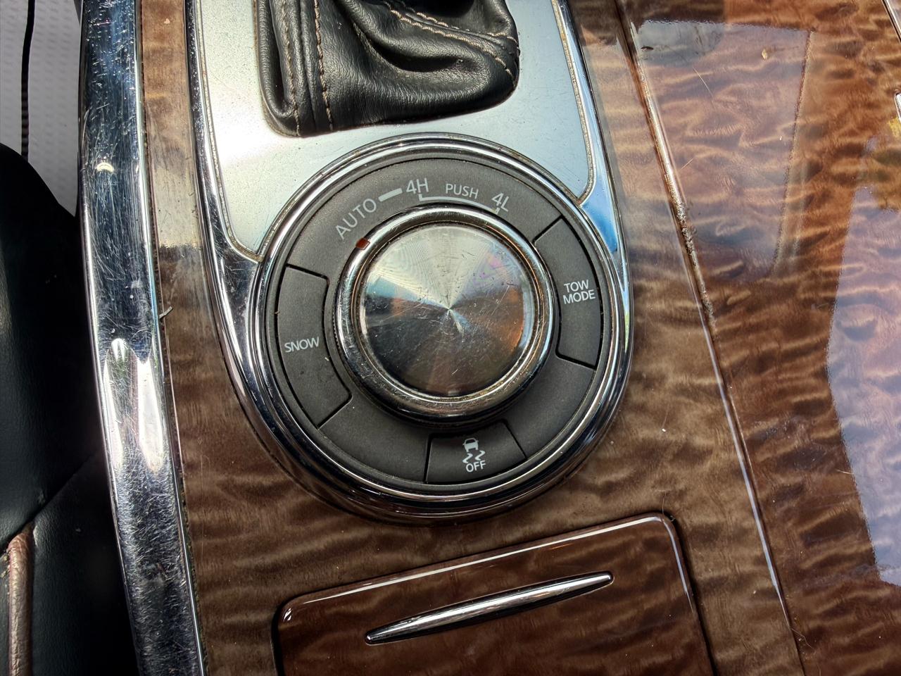 Nissan Armada 4x4 Platinum 2017