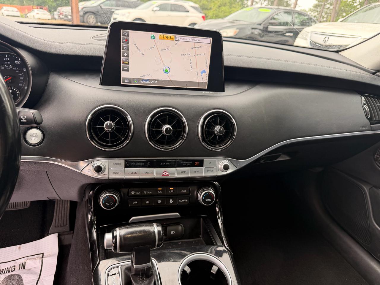 Kia Stinger Premium RWD 2018
