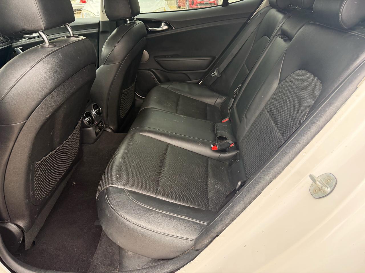 Kia Stinger Premium RWD 2018