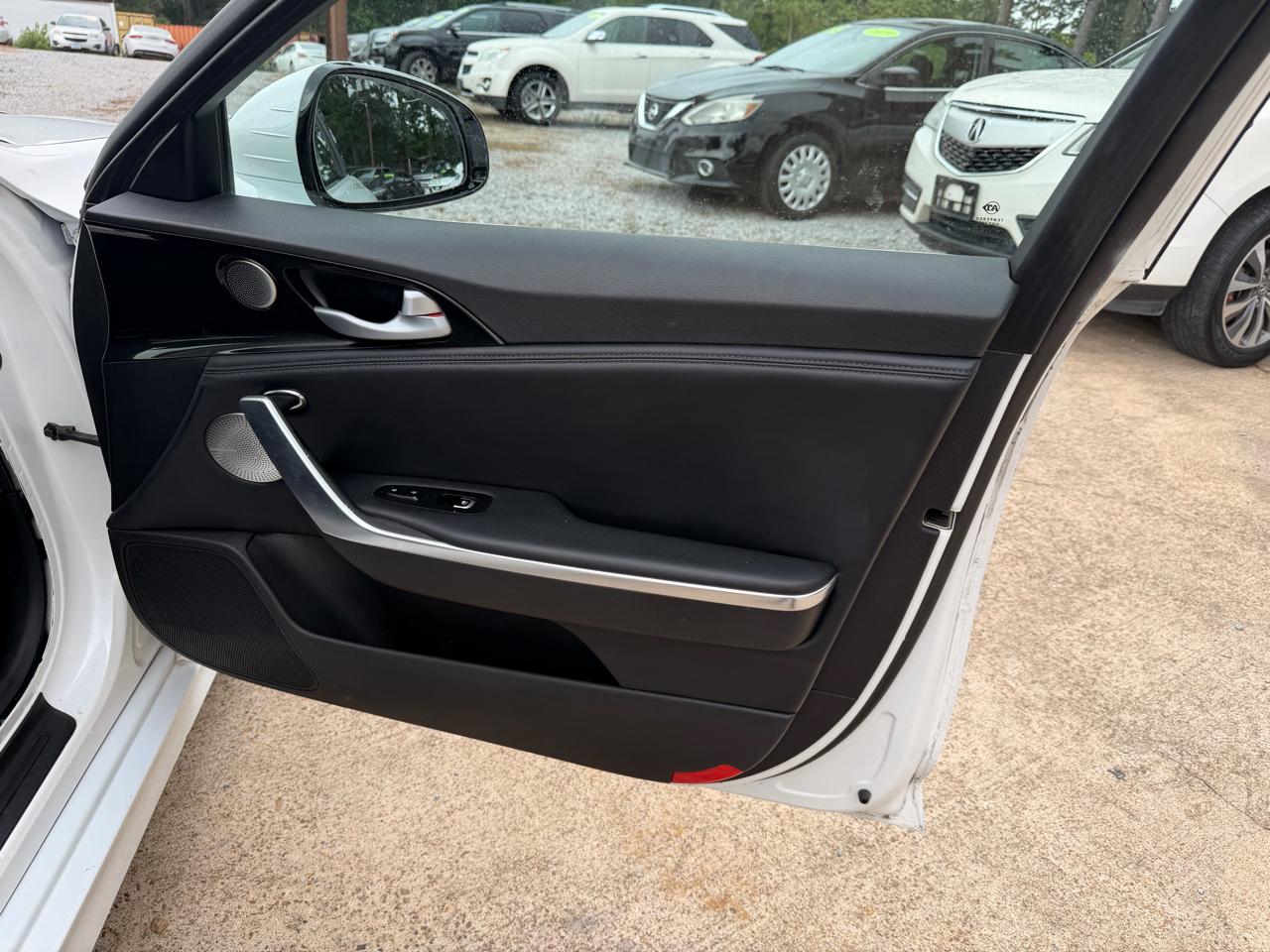 Kia Stinger Premium RWD 2018