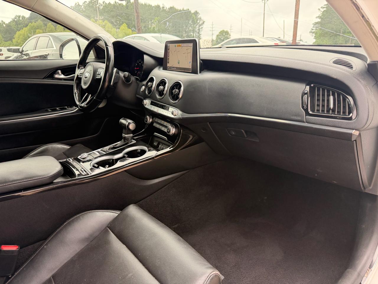 Kia Stinger Premium RWD 2018