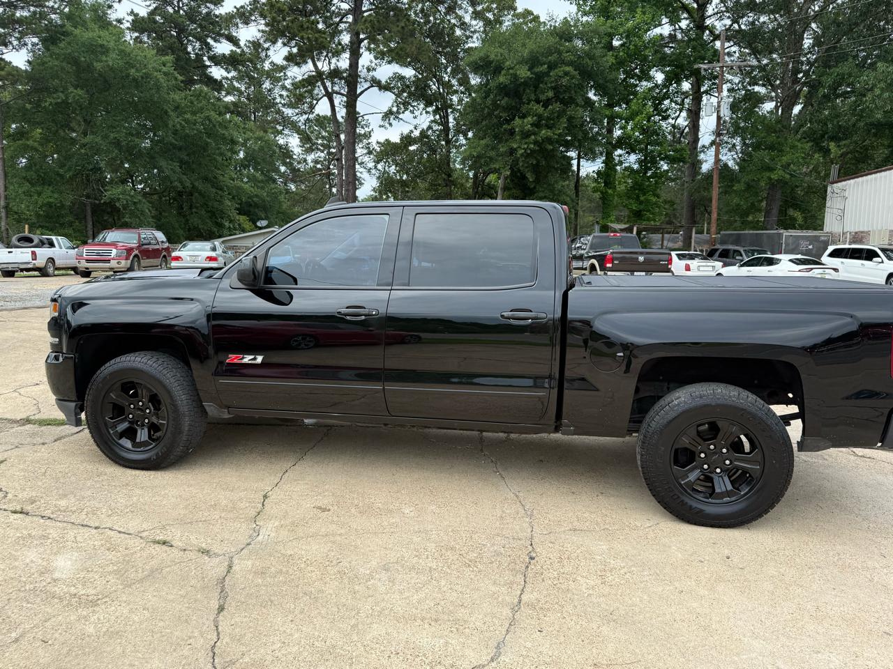 Chevrolet Silverado 1500 4WD Crew Cab 143.5" LTZ w/2LZ 2018