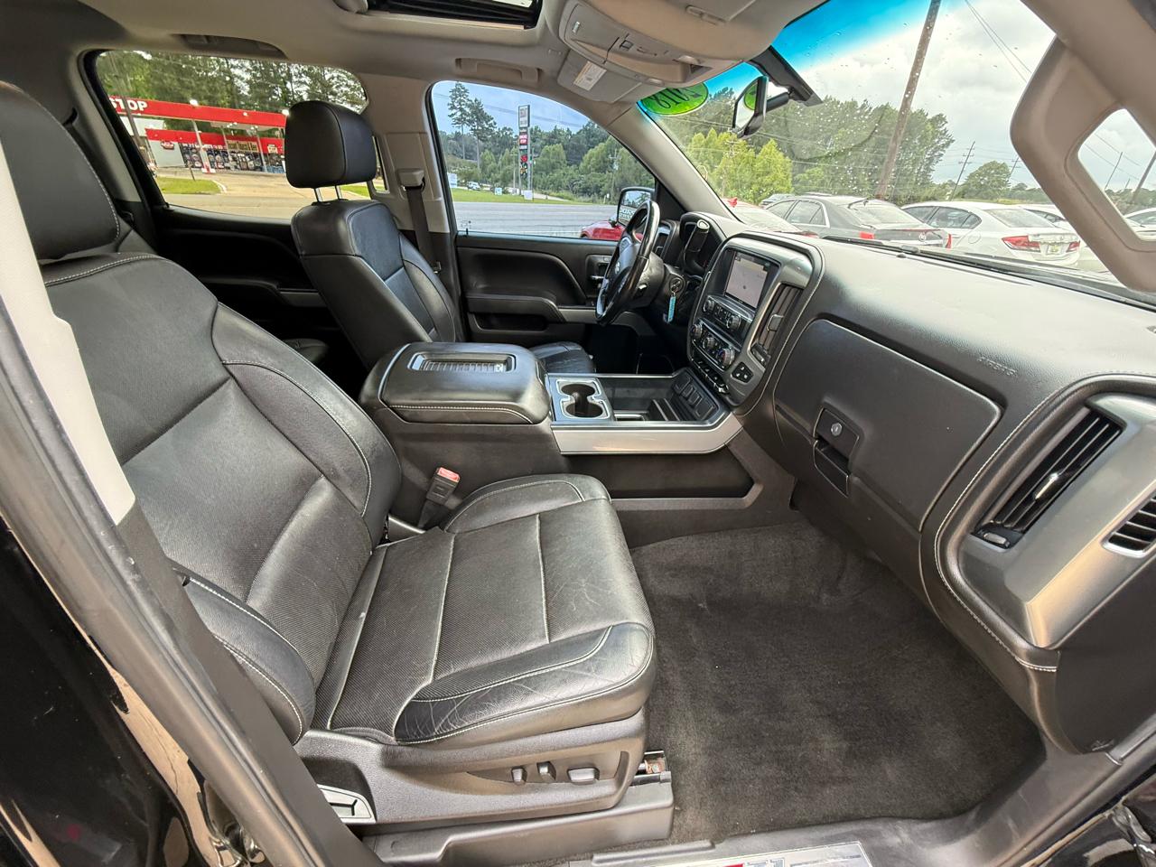Chevrolet Silverado 1500 4WD Crew Cab 143.5" LTZ w/2LZ 2018