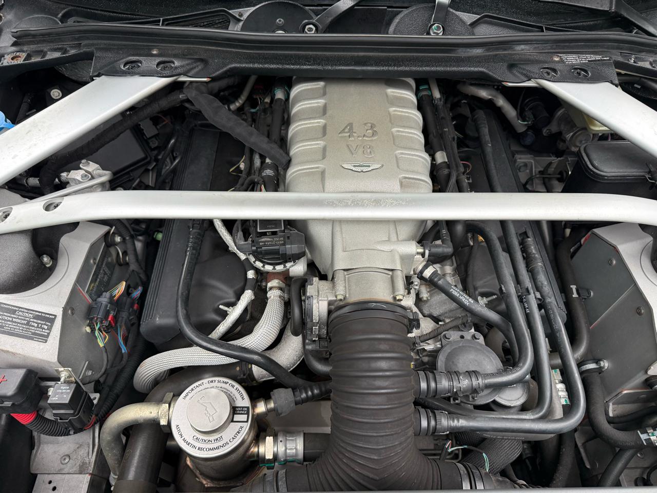 Aston Martin Vantage 2dr Cpe Man 2008