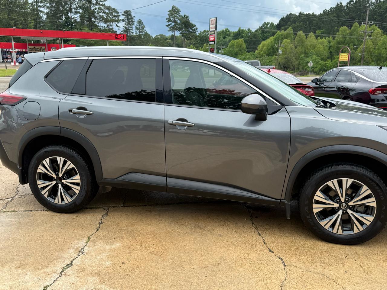 Nissan Rogue FWD SV 2021