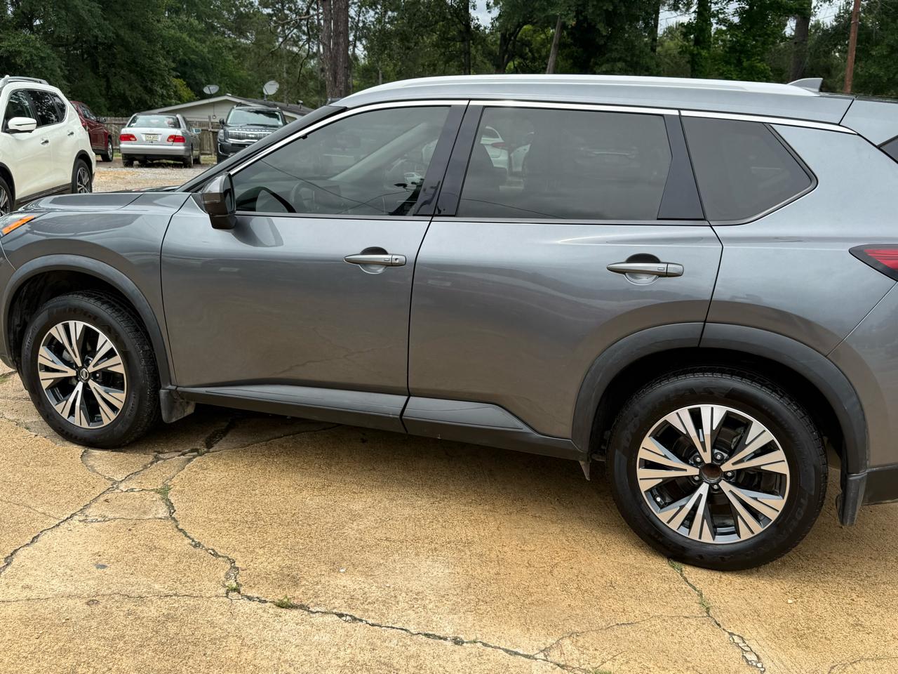 Nissan Rogue FWD SV 2021