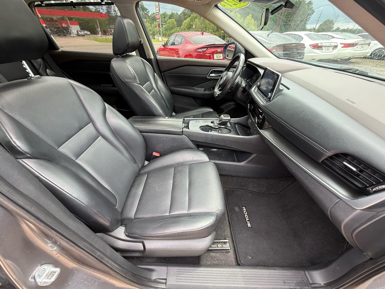 Nissan Rogue FWD SV 2021