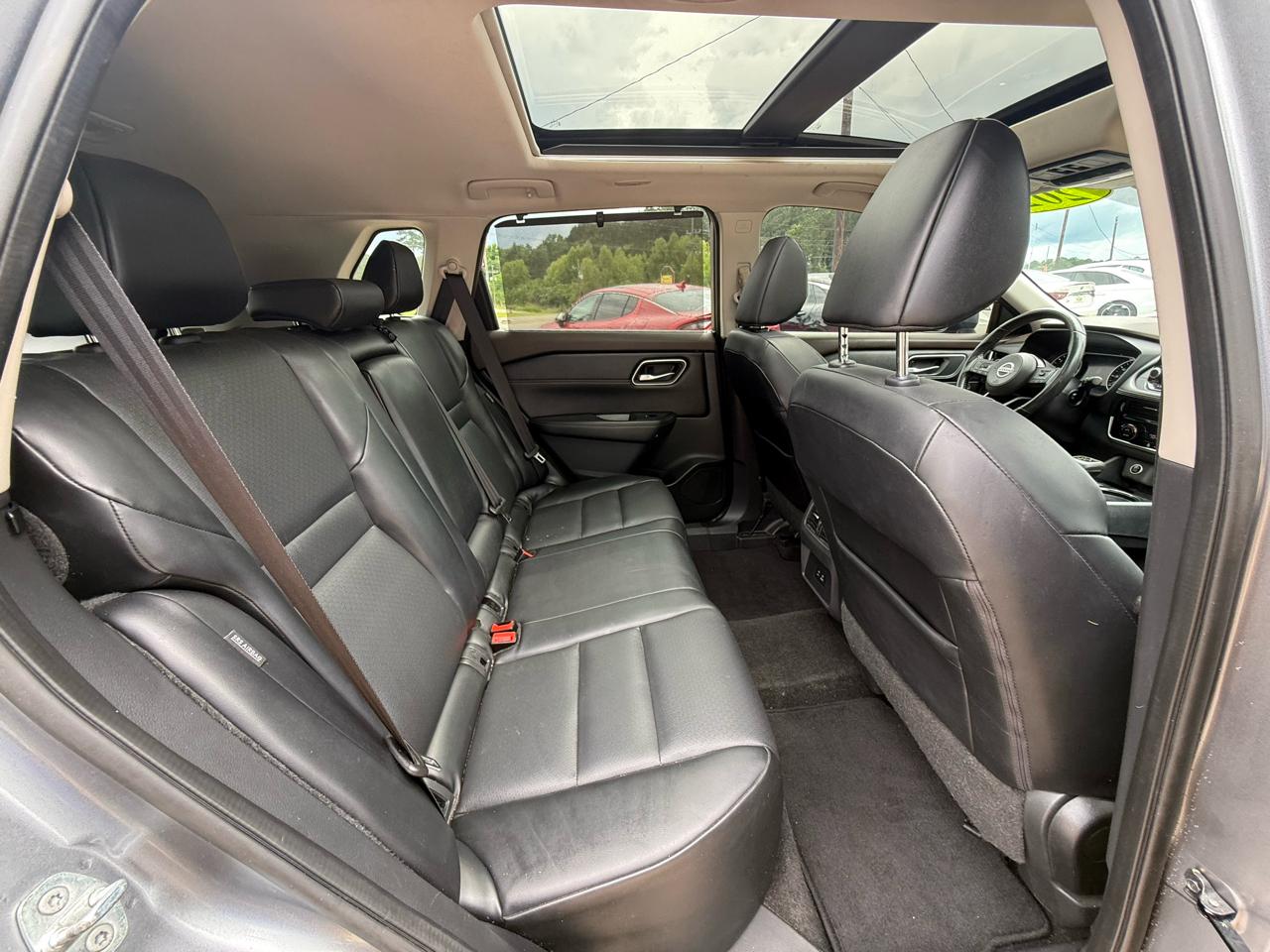 Nissan Rogue FWD SV 2021