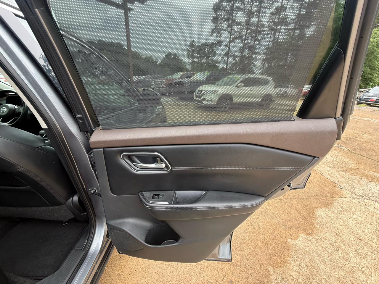 Nissan Rogue FWD SV 2021