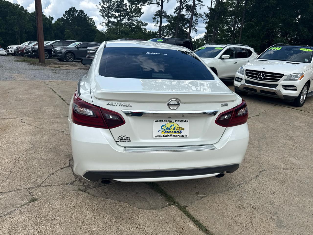 Nissan Altima 2.5 SR Sedan 2017