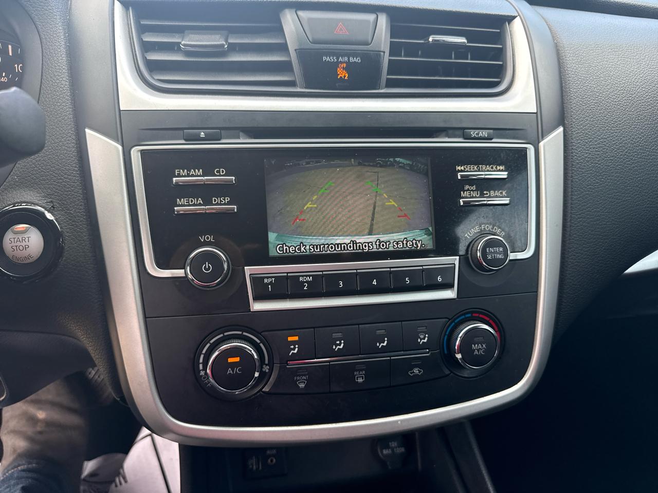 Nissan Altima 2.5 SR Sedan 2017