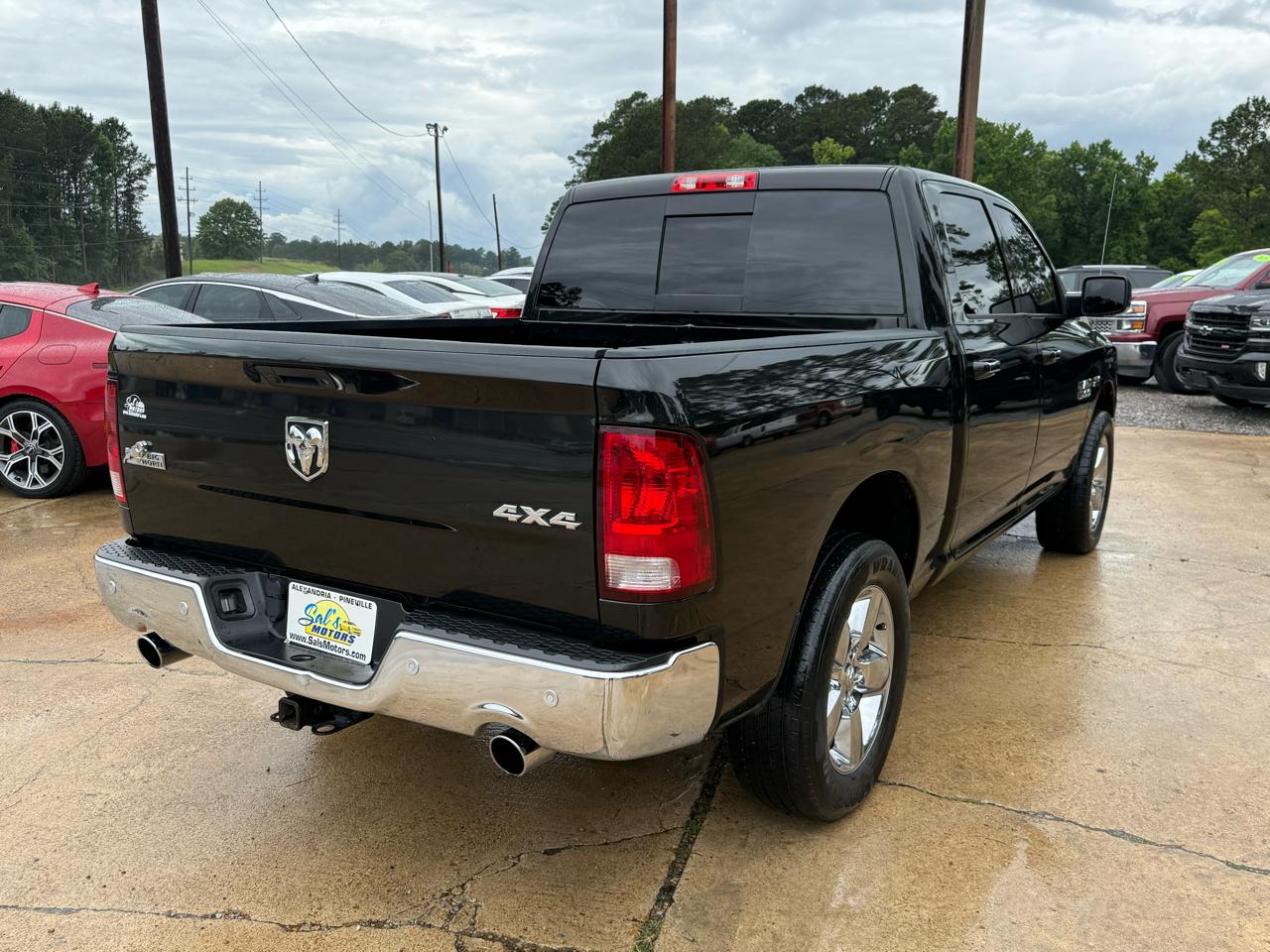 RAM 1500 Big Horn 4x4 Crew Cab 5'7" Box 2017