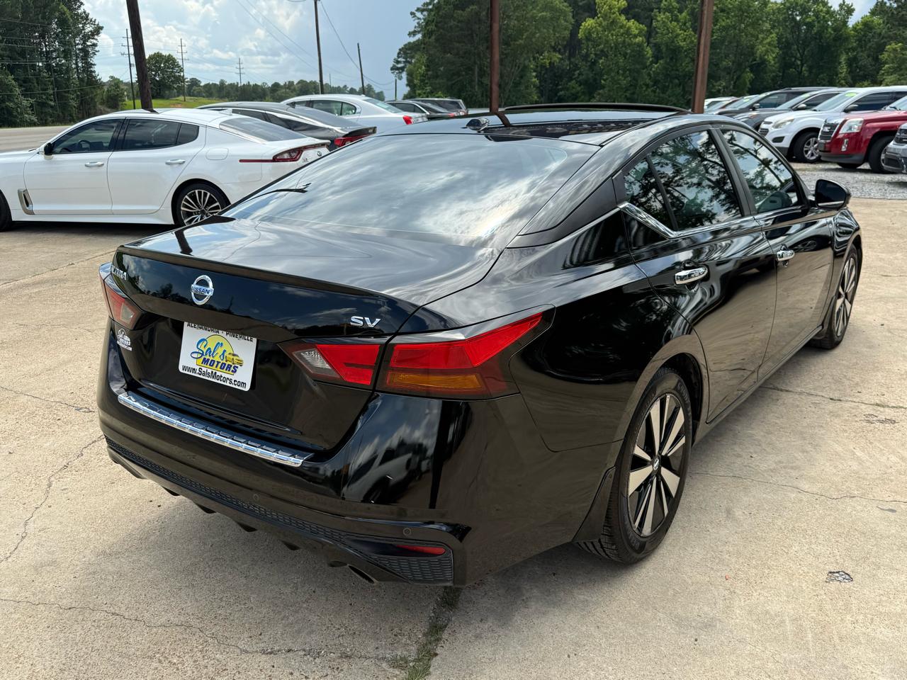 Nissan Altima 2.5 SV Sedan 2022