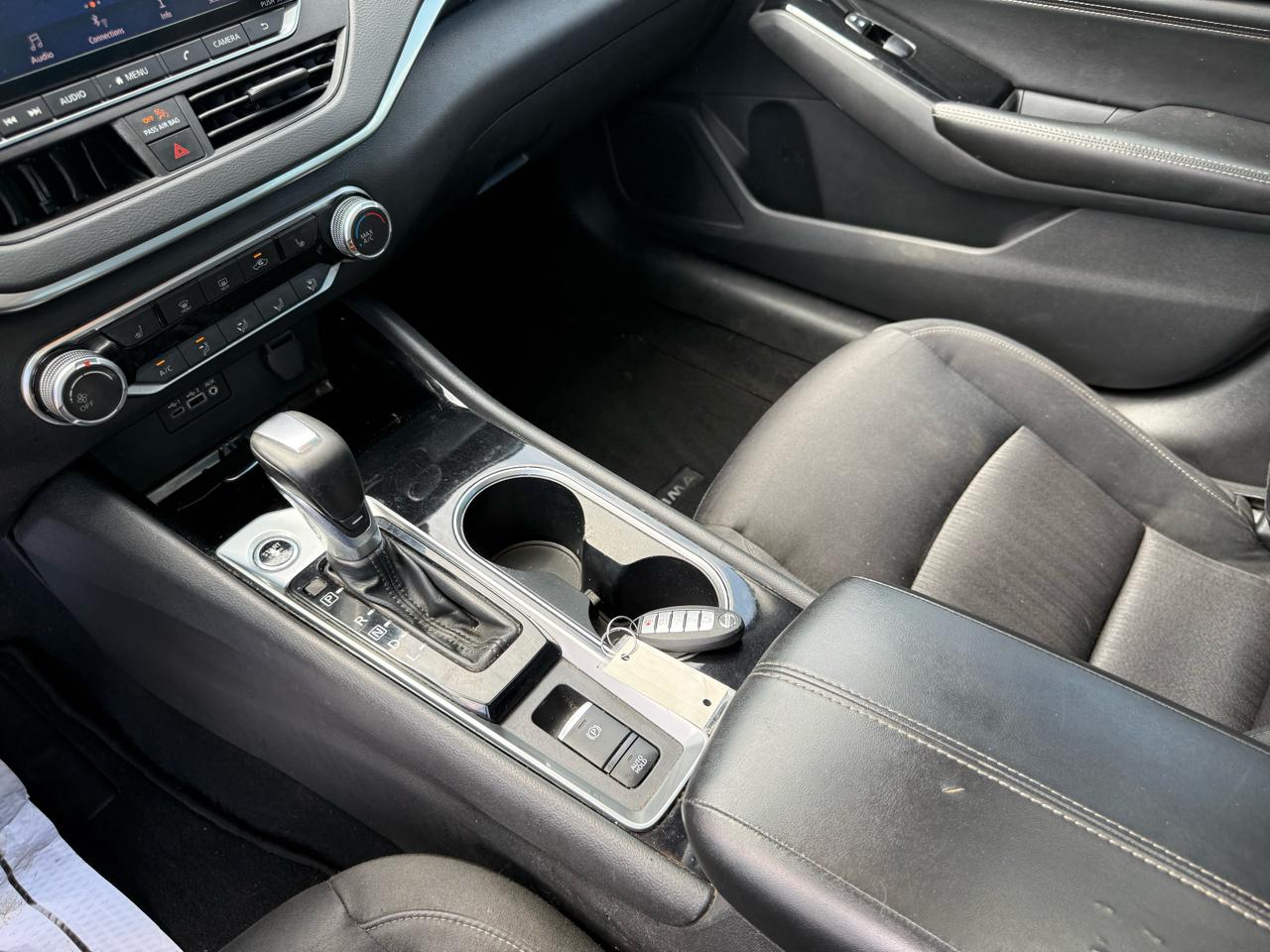 Nissan Altima 2.5 SV Sedan 2022