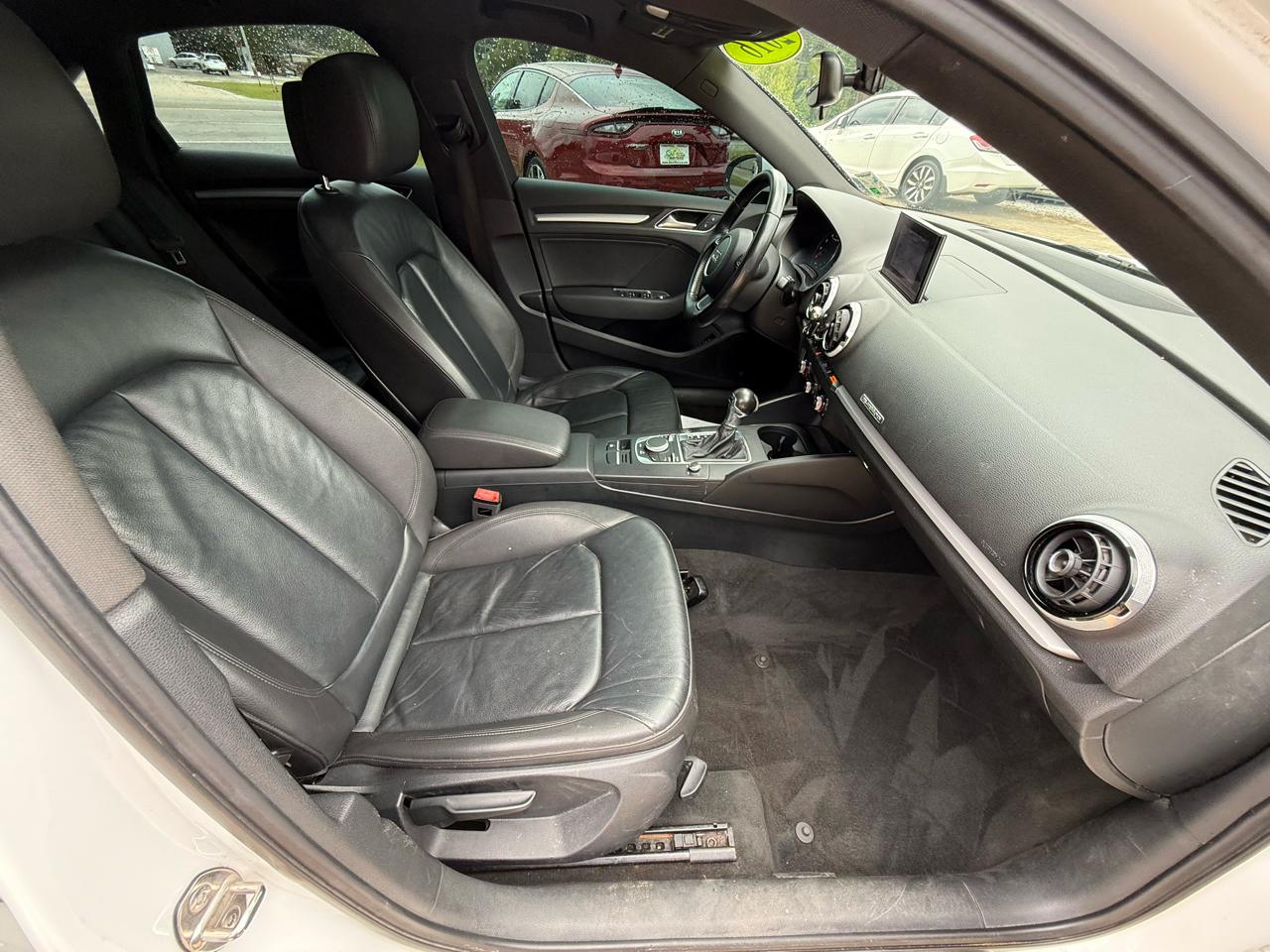 Audi A3 4dr Sdn quattro 2.0T Premium 2016