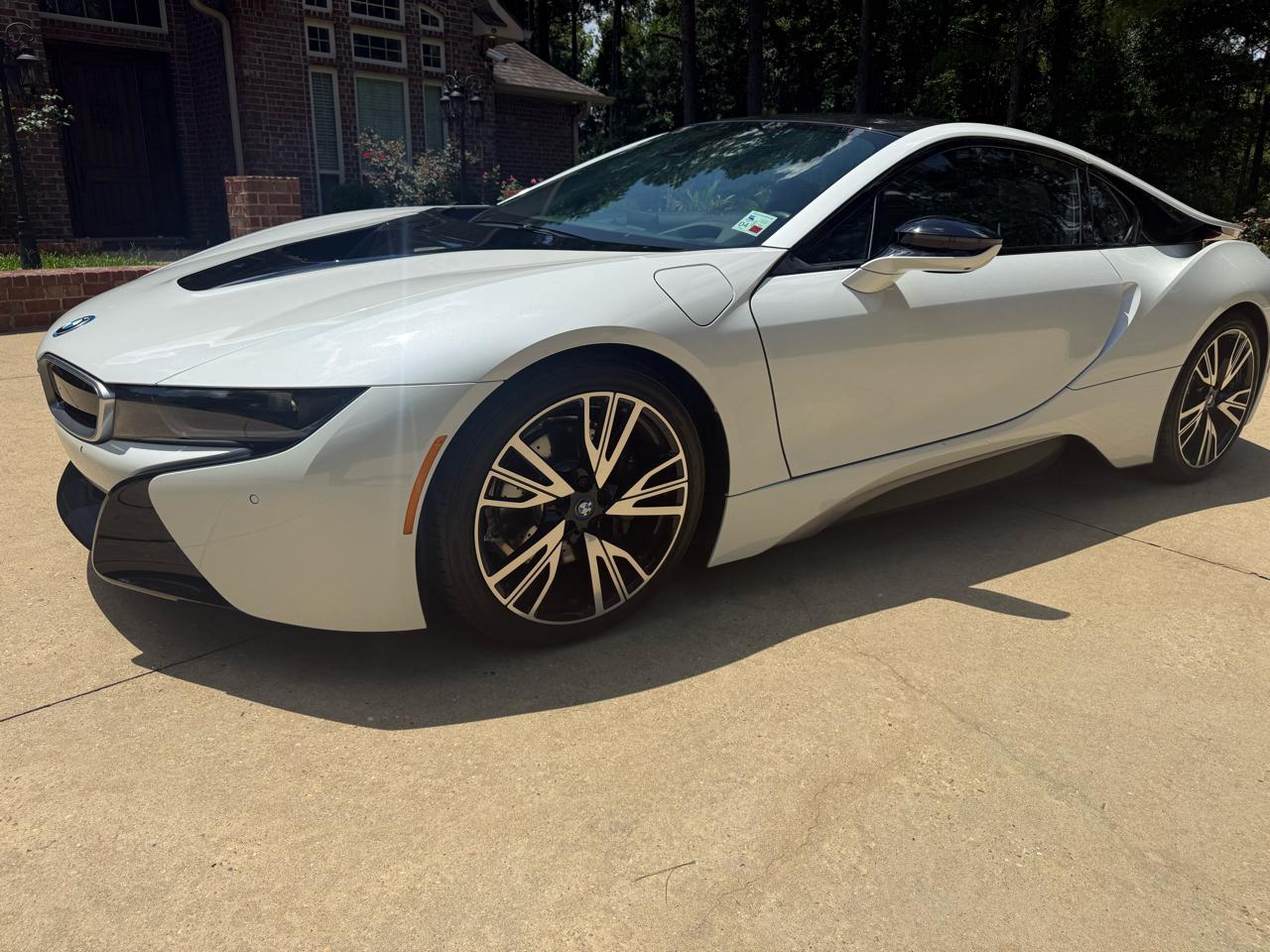 BMW i8 2dr Cpe 2016