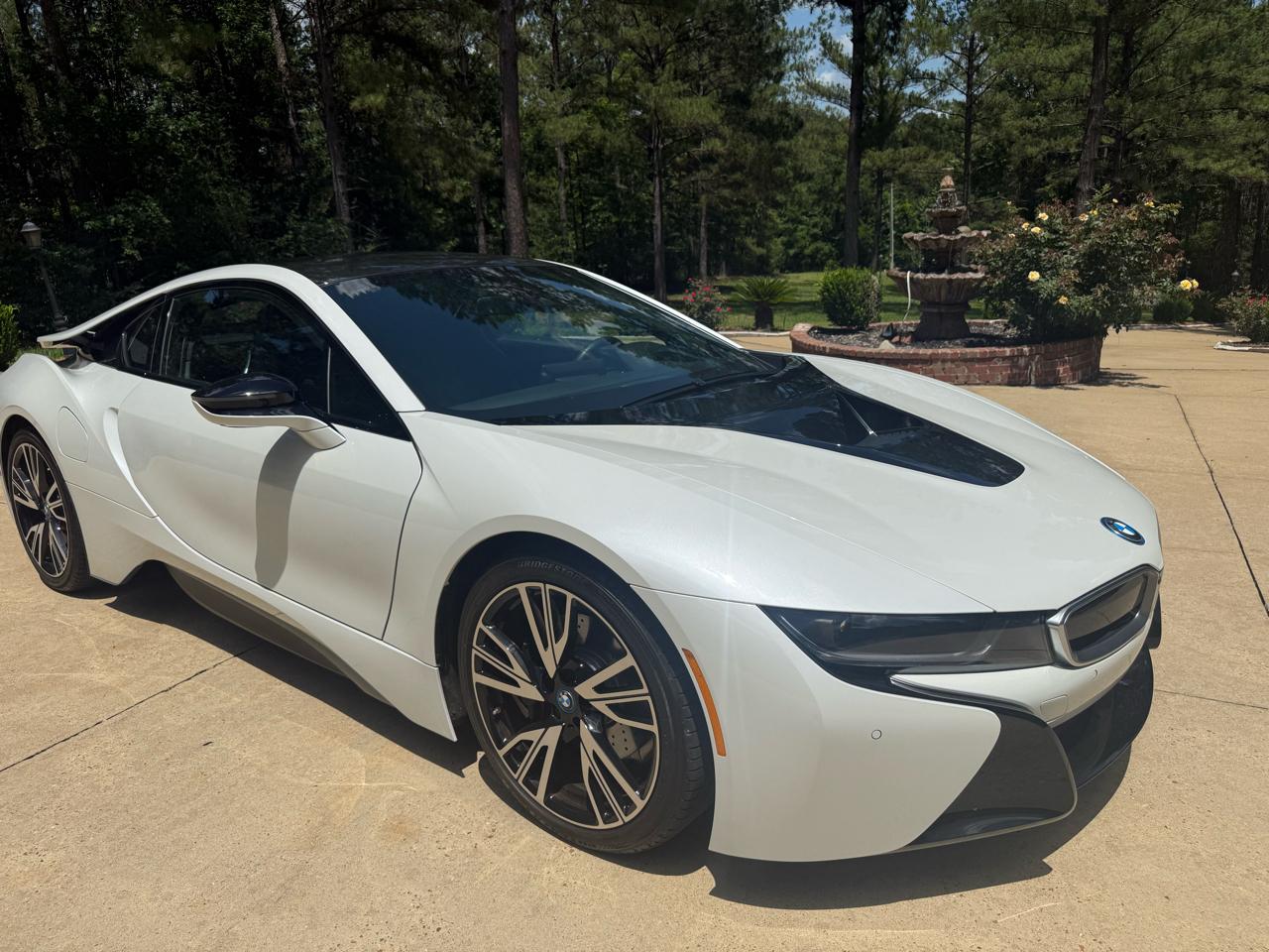 BMW i8 2dr Cpe 2016