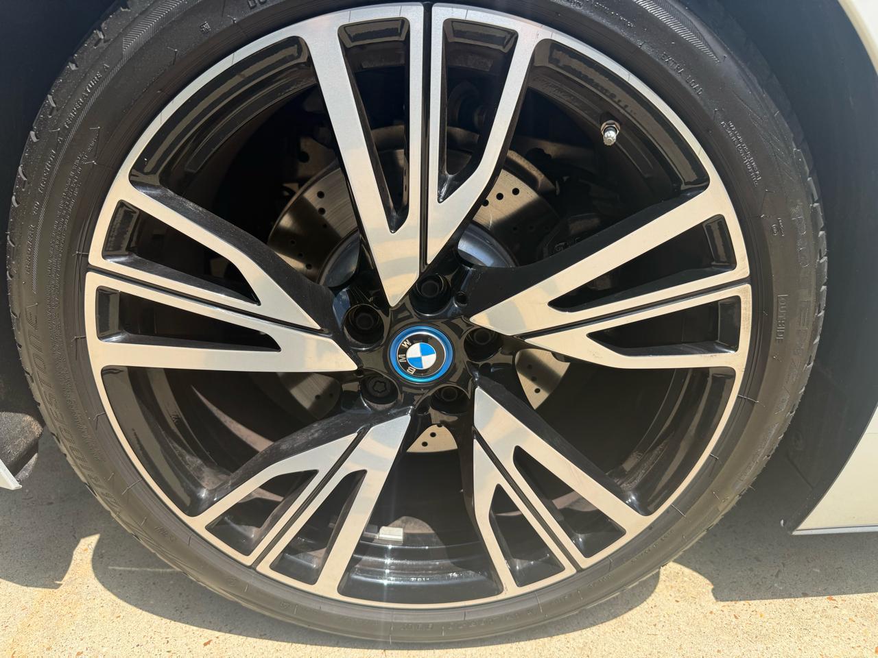 BMW i8 2dr Cpe 2016