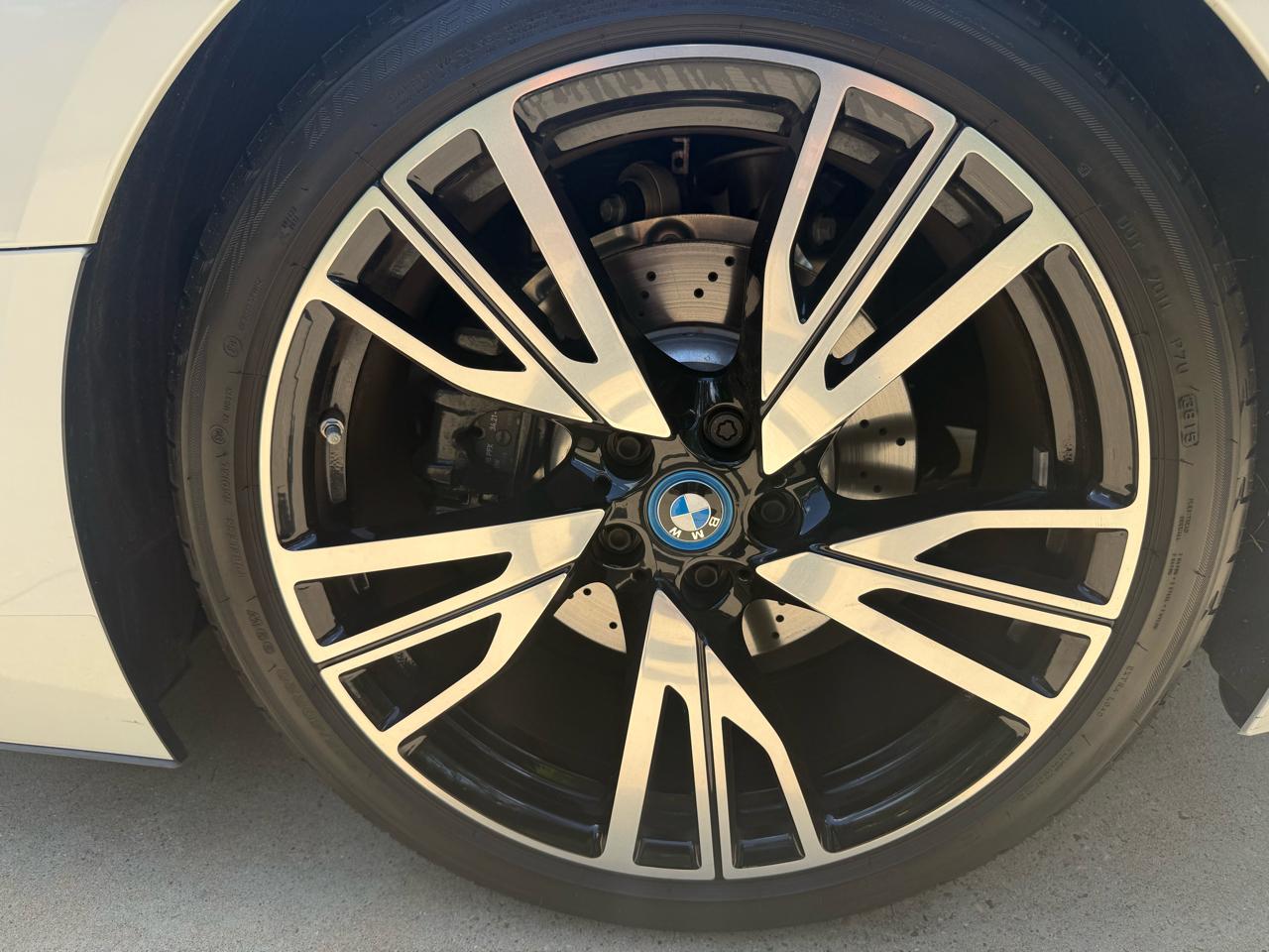 BMW i8 2dr Cpe 2016