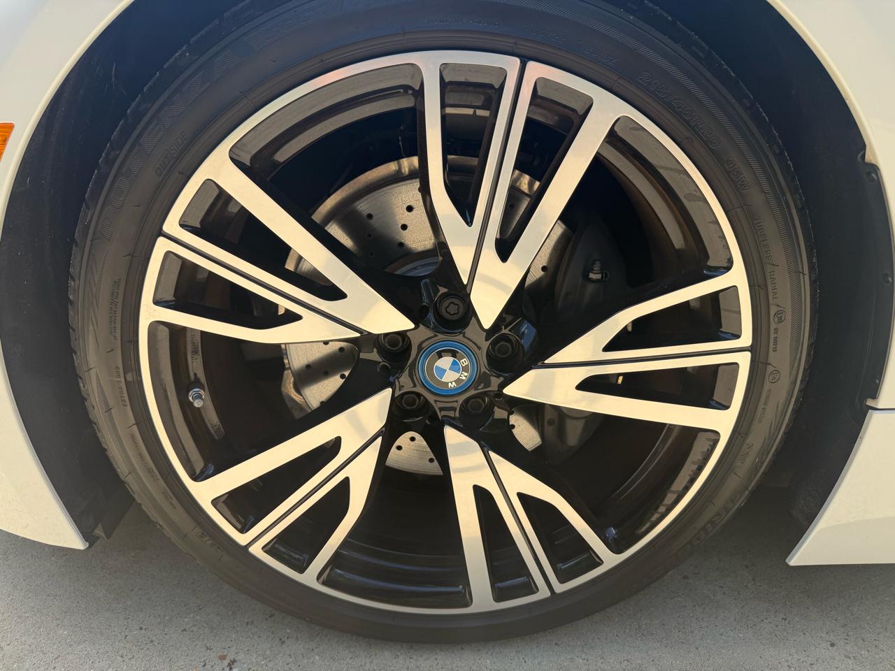 BMW i8 2dr Cpe 2016