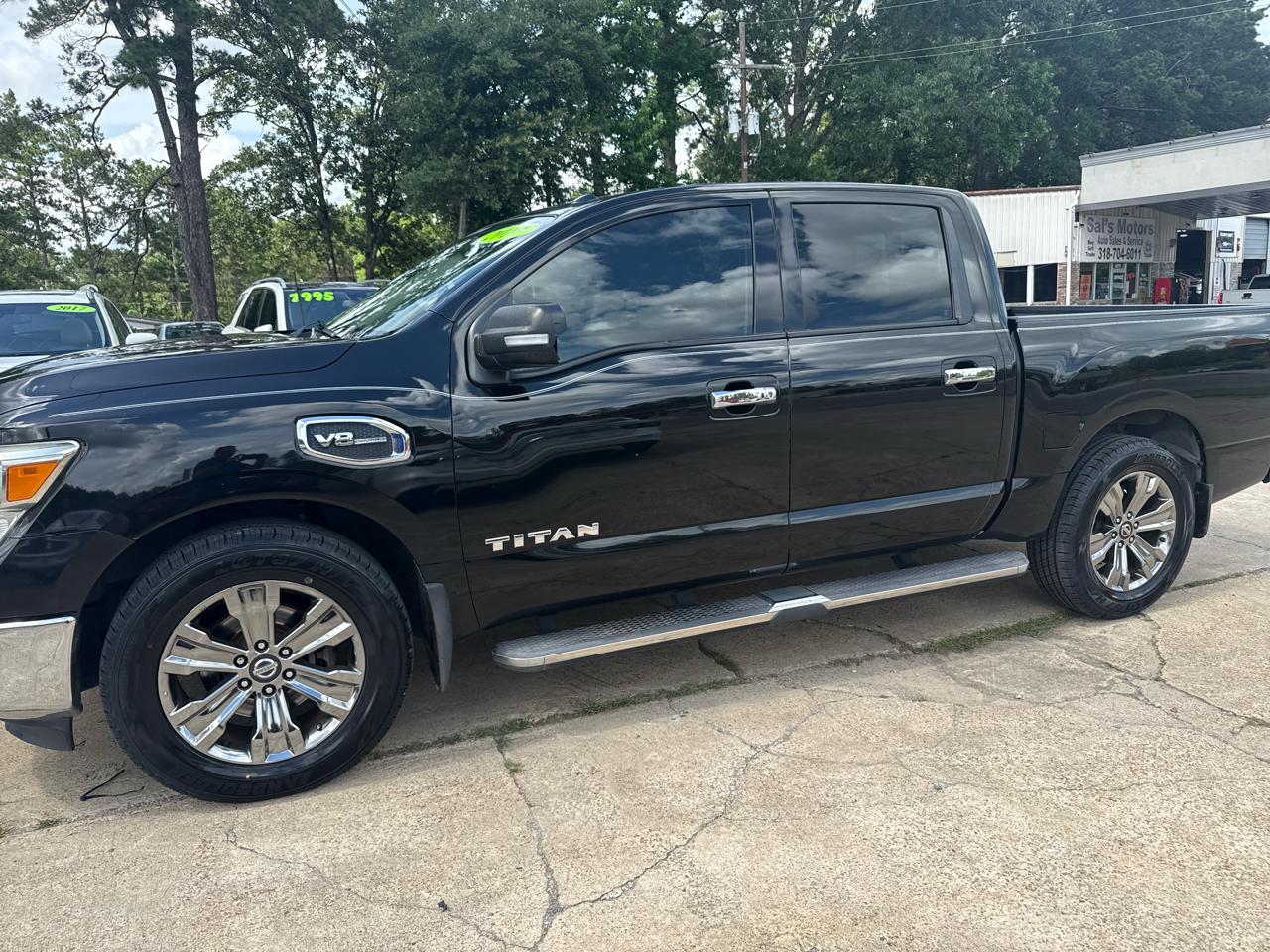 Nissan Titan 4x2 Crew Cab SV 2017