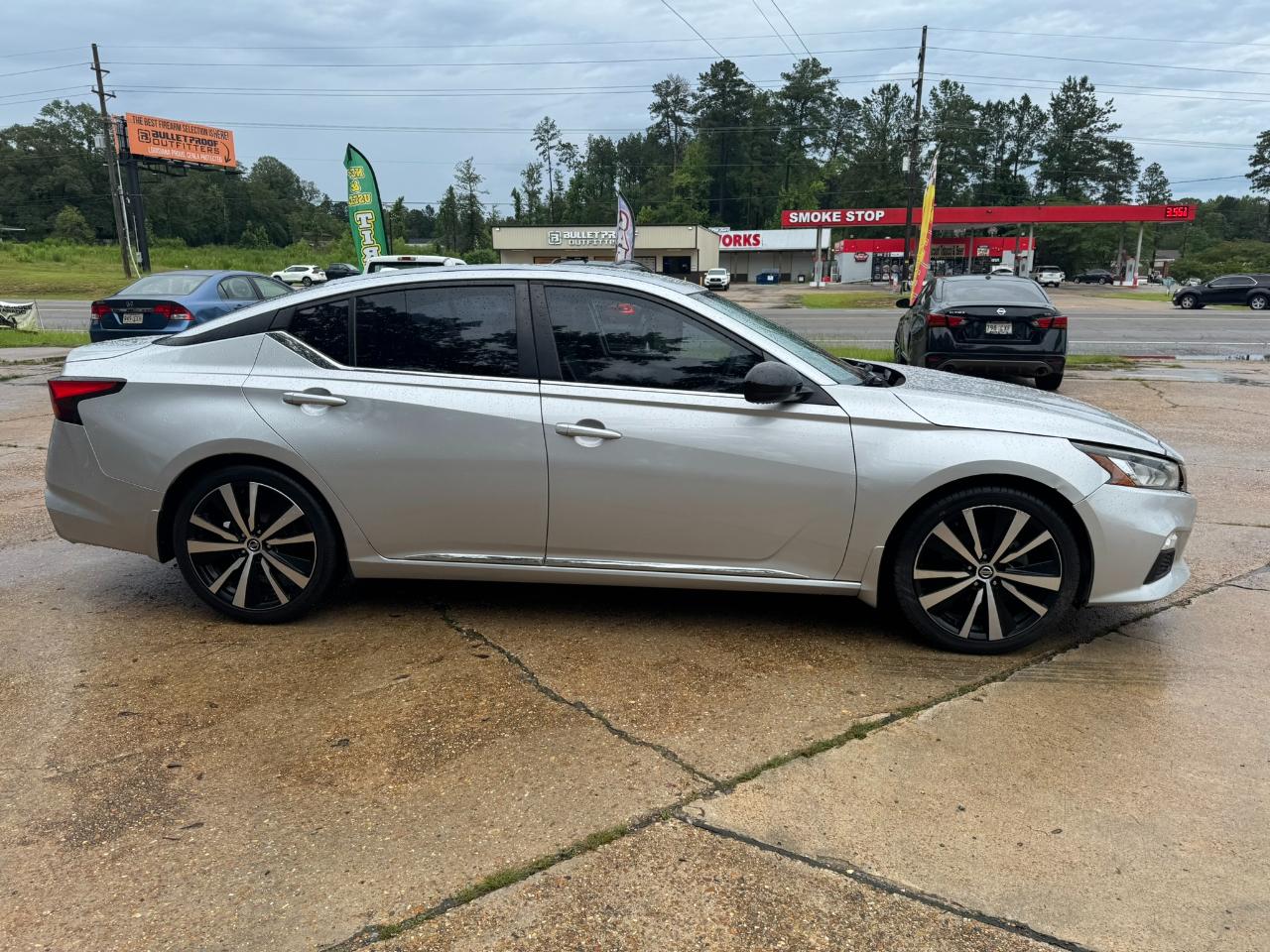 Nissan Altima 2.5 SR Sedan 2019