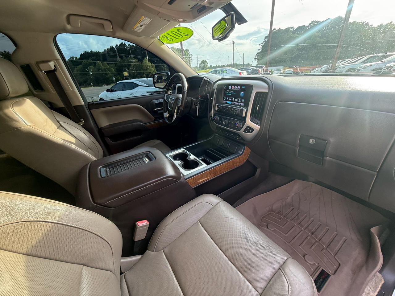 GMC Sierra 1500 4WD Crew Cab 143.5" SLT 2018